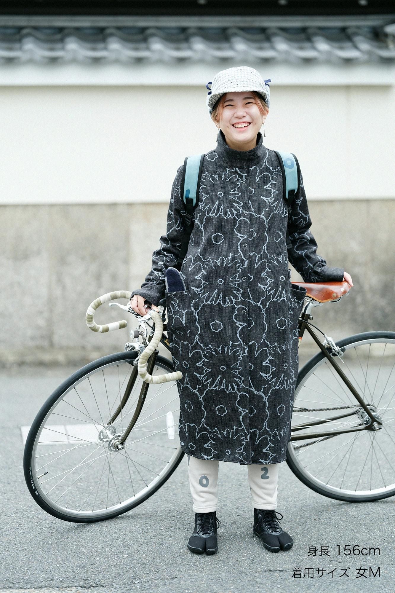 Robe Sanpo en jersey à chevrons / Ink noire d'Orakara Dickie (Sumikuro)