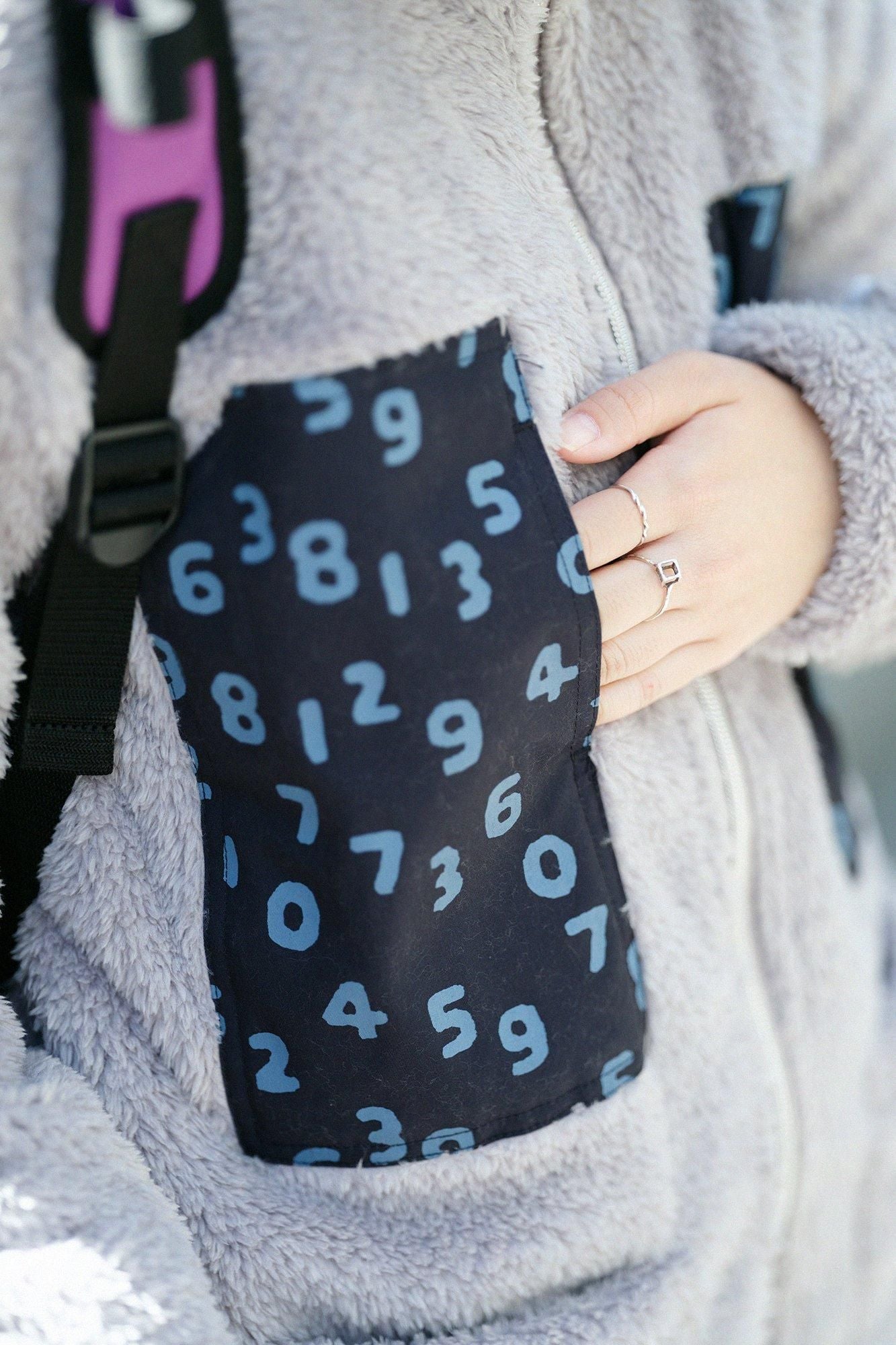 ボア DEPOフーディー/グレー