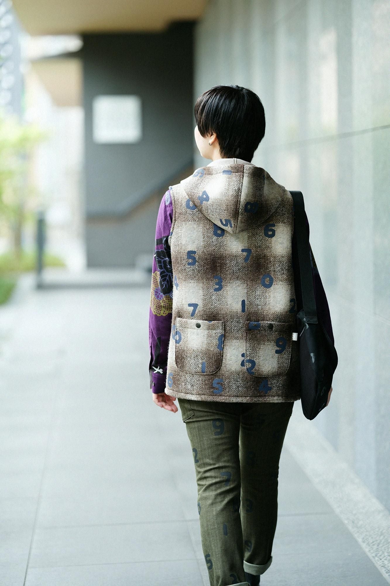 【◯预购】黏合针织BIKE连帽背心/SO-SU-U十数棕色霞格纹(※预计于12月2日左右发货)