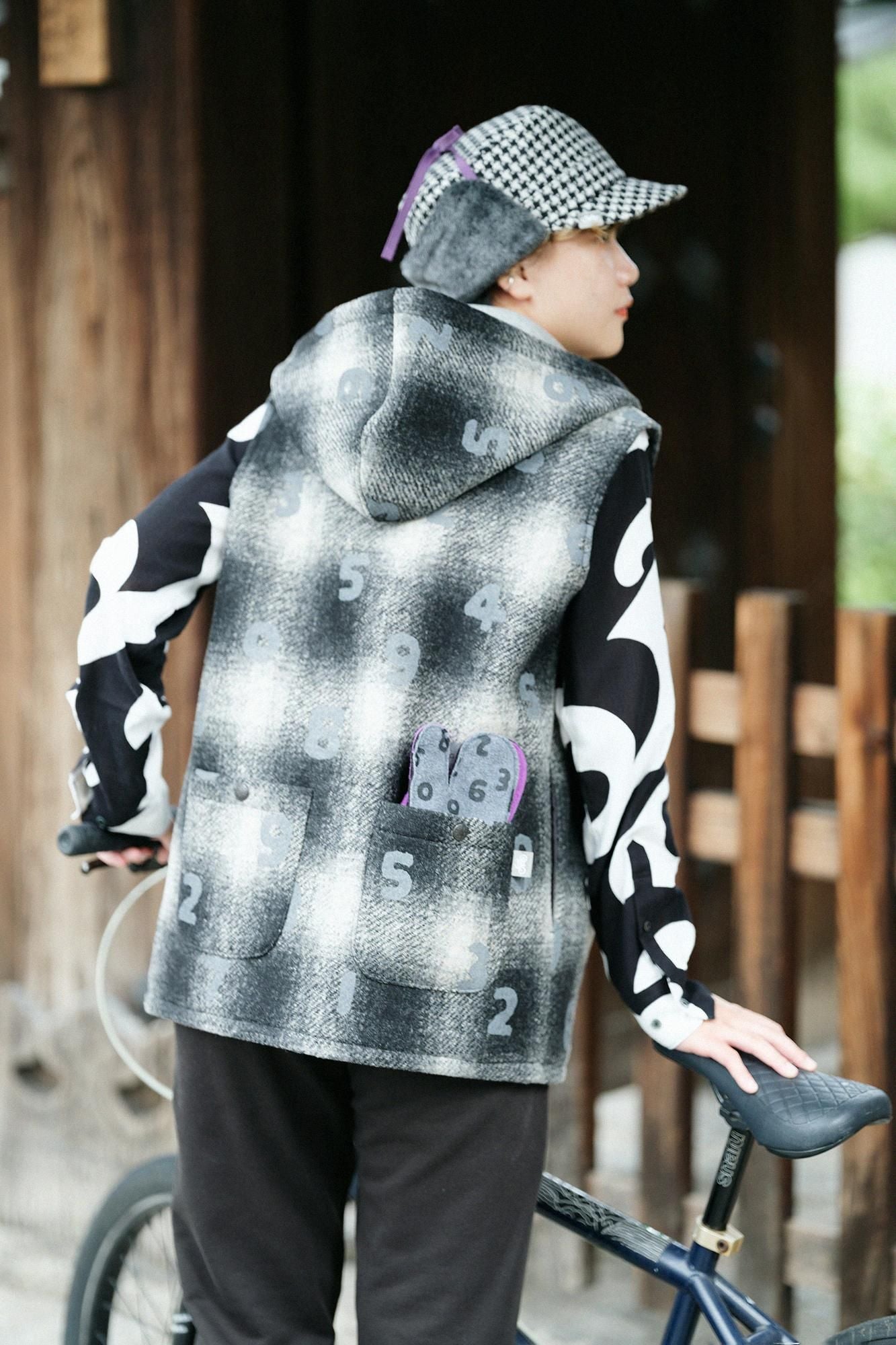 Bonding Knit BIKE Hoodie Vest/SO-SU-U Black Haze Lattice