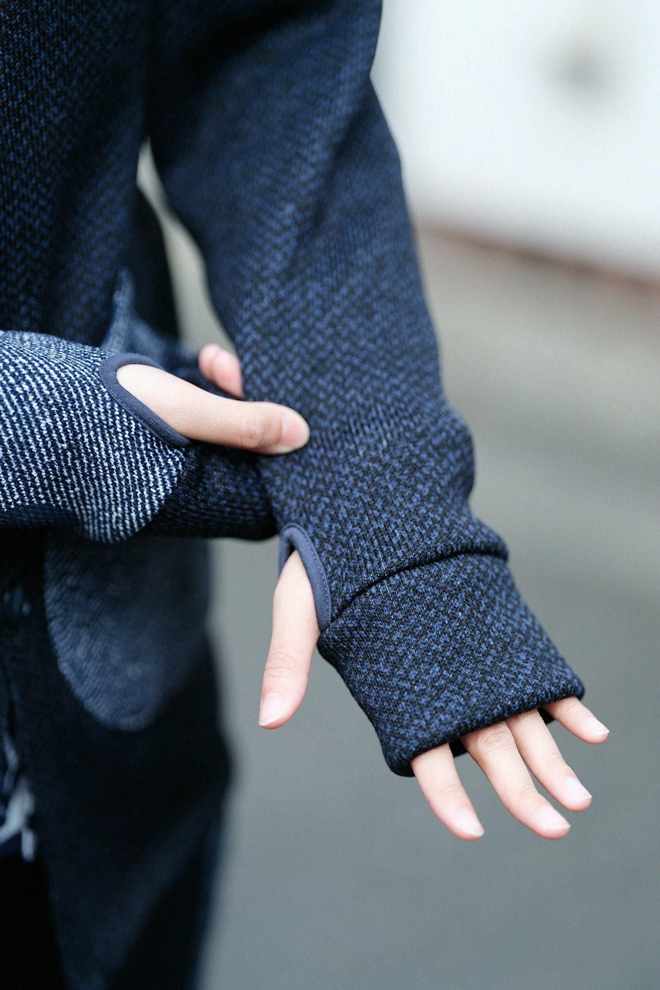 Trépie-twill doublée de toison H.W.s Cardigan / Navy Black x So-Su-U