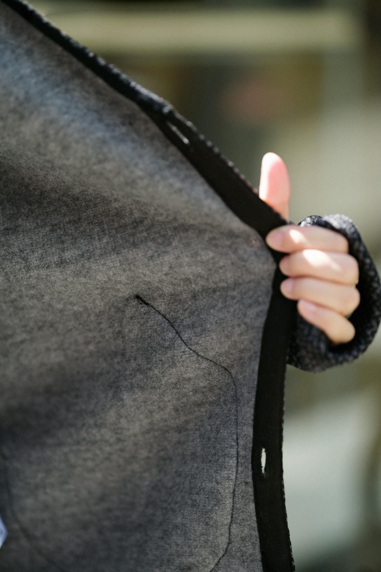 裏起毛ツイルニット H.W.S カーディガン/ブラック・グレー×鳶(とび)