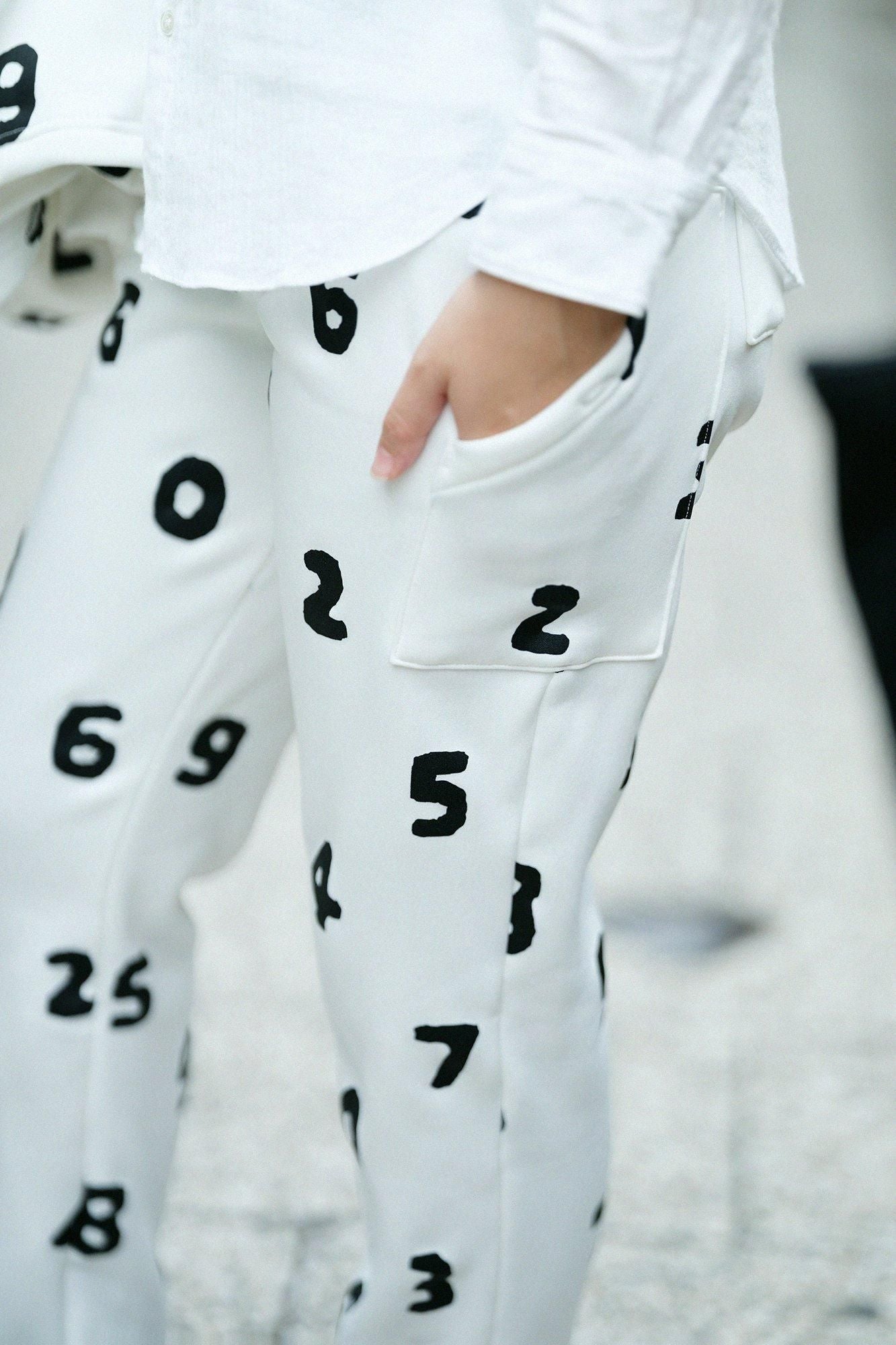 內起絨 抓絨 BIKE長褲/SO-SU-U十數 白色