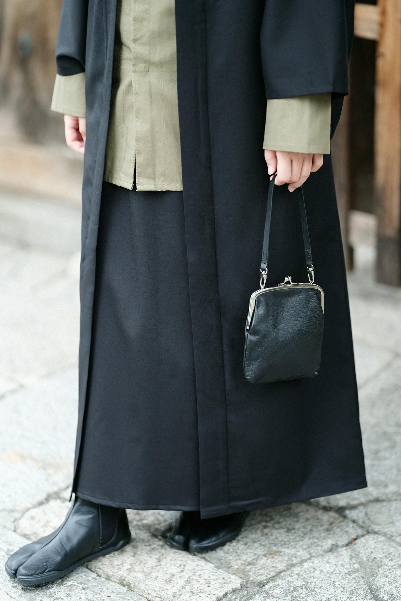 Ledergriff für Beutelöffnung 35 cm/Nurebairo (Nurebairo)