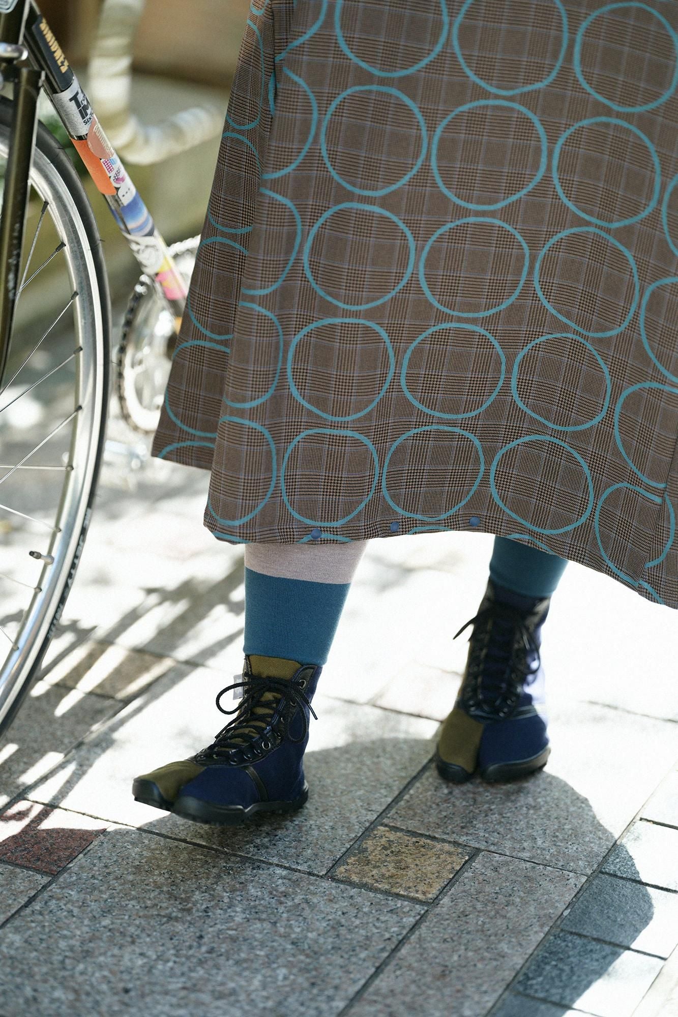 C.C deportare 內搭褲・腳踝長度/石灰色×深海軍藍