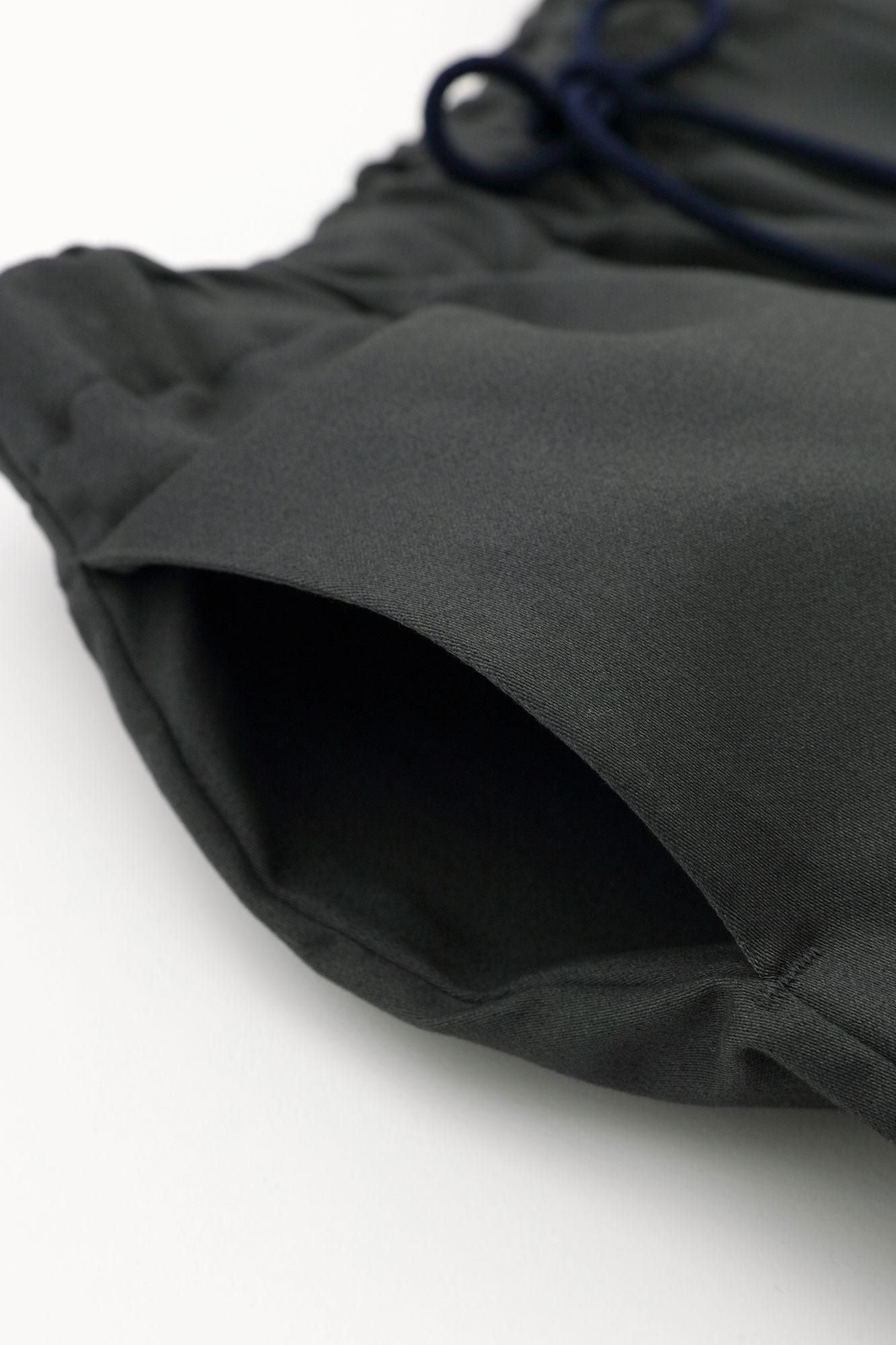 彈性緞面闊腿褲/深灰色