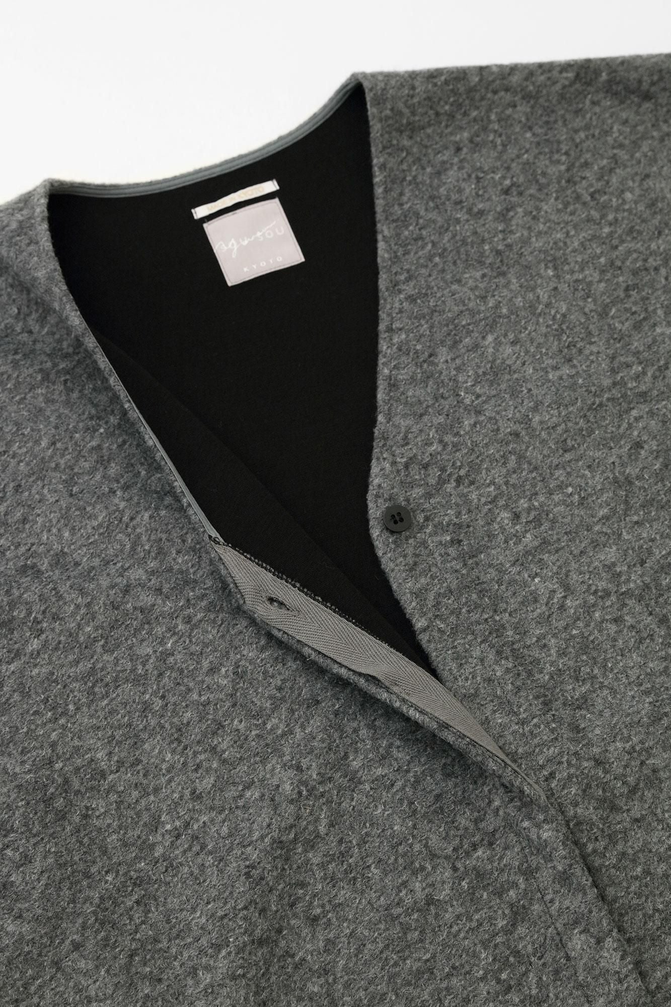 【預購】毛絨針織 V領輕型外套/深灰色(※預計於12月9日左右發貨)