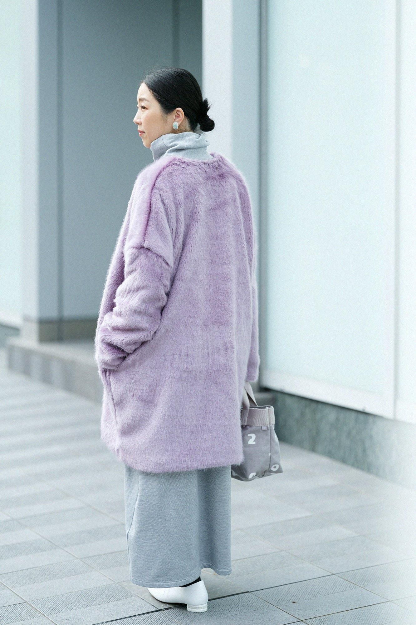 フェイクファー Vネック ライトチュニックコート/藤紫(ふじむらさき)