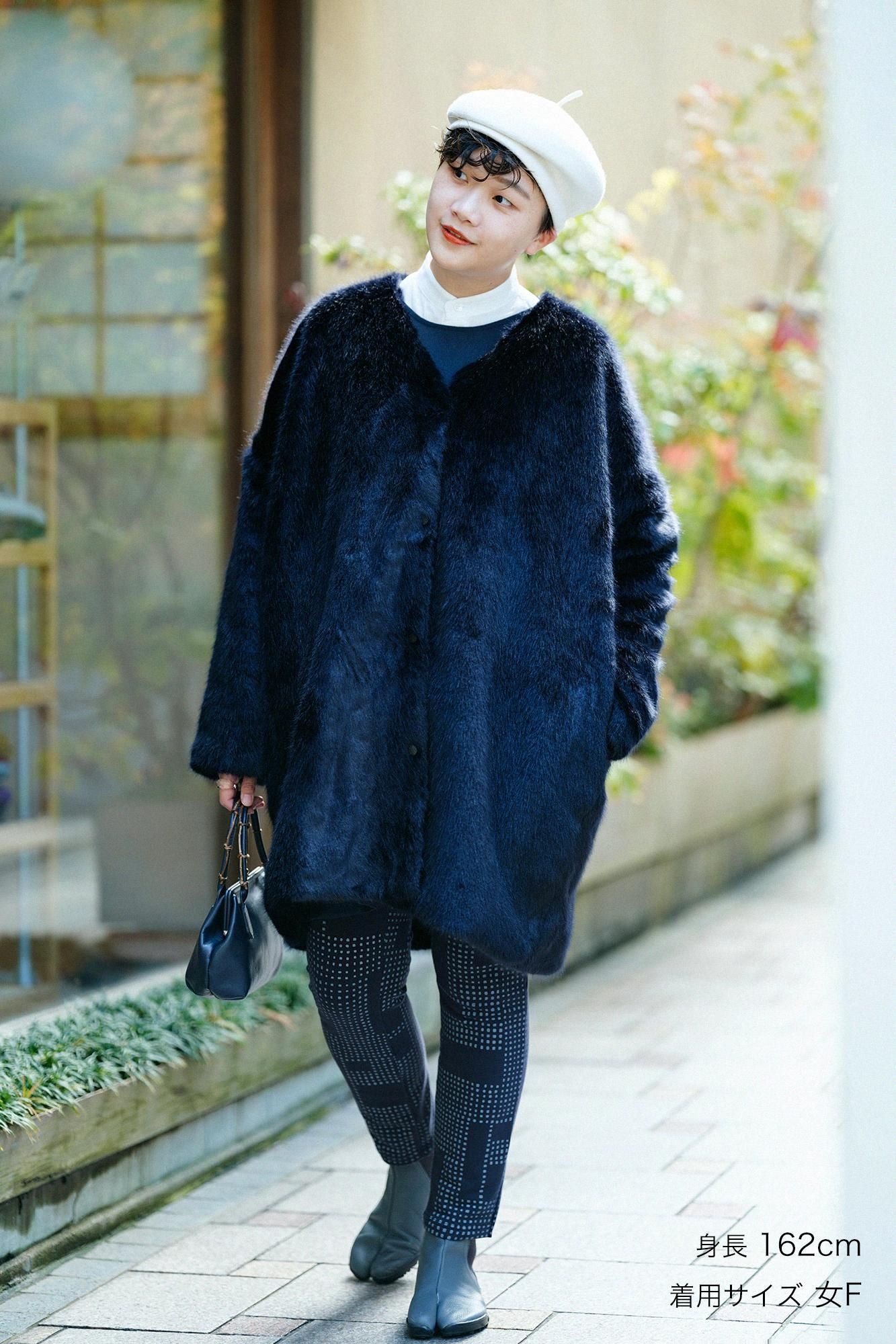 フェイクファー Vネック ライトチュニックコート/黒紺(くろこん)