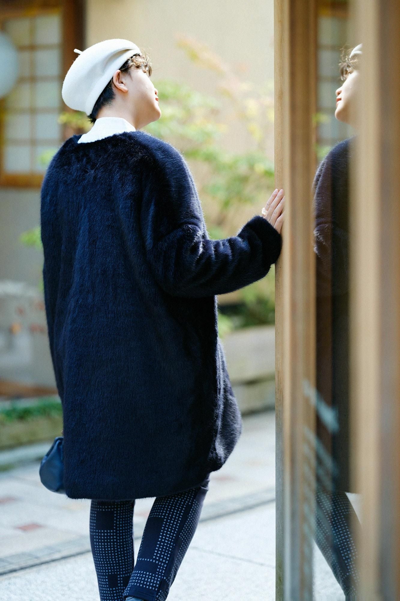 フェイクファー Vネック ライトチュニックコート/黒紺(くろこん)