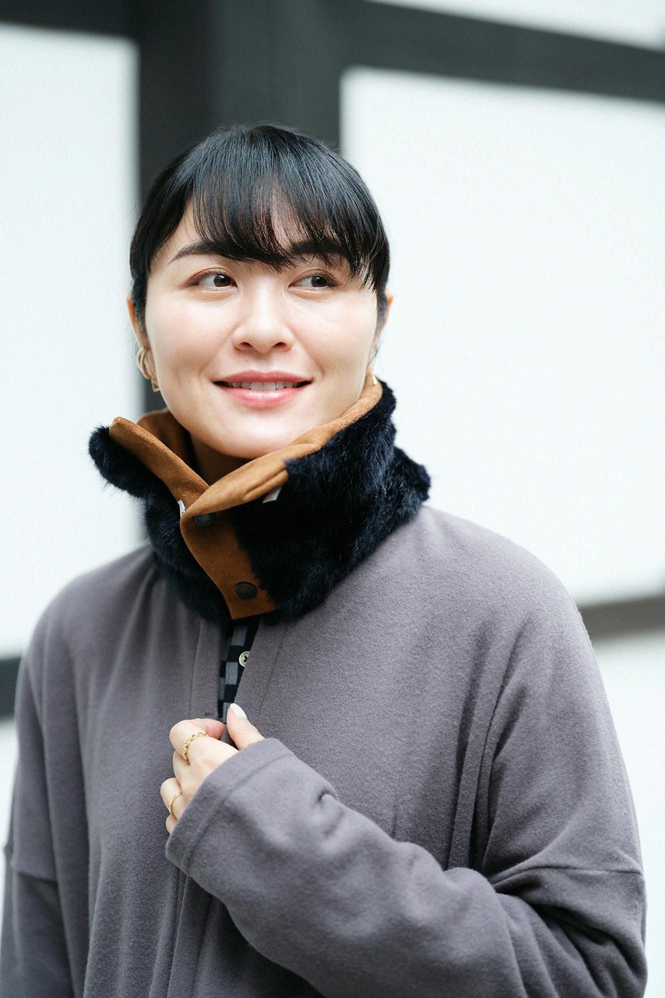 【預購】人造毛皮 雙面用短圍巾/柿茶色×黑藍色(※預計於12月9日左右發貨)