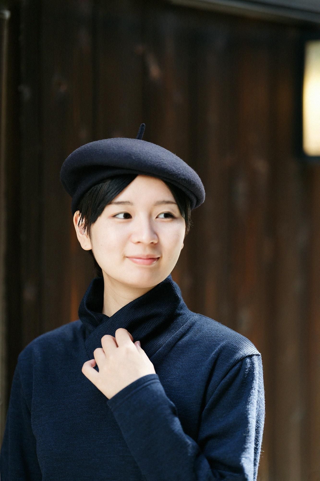 紡毛針織高領上衣/深藍色