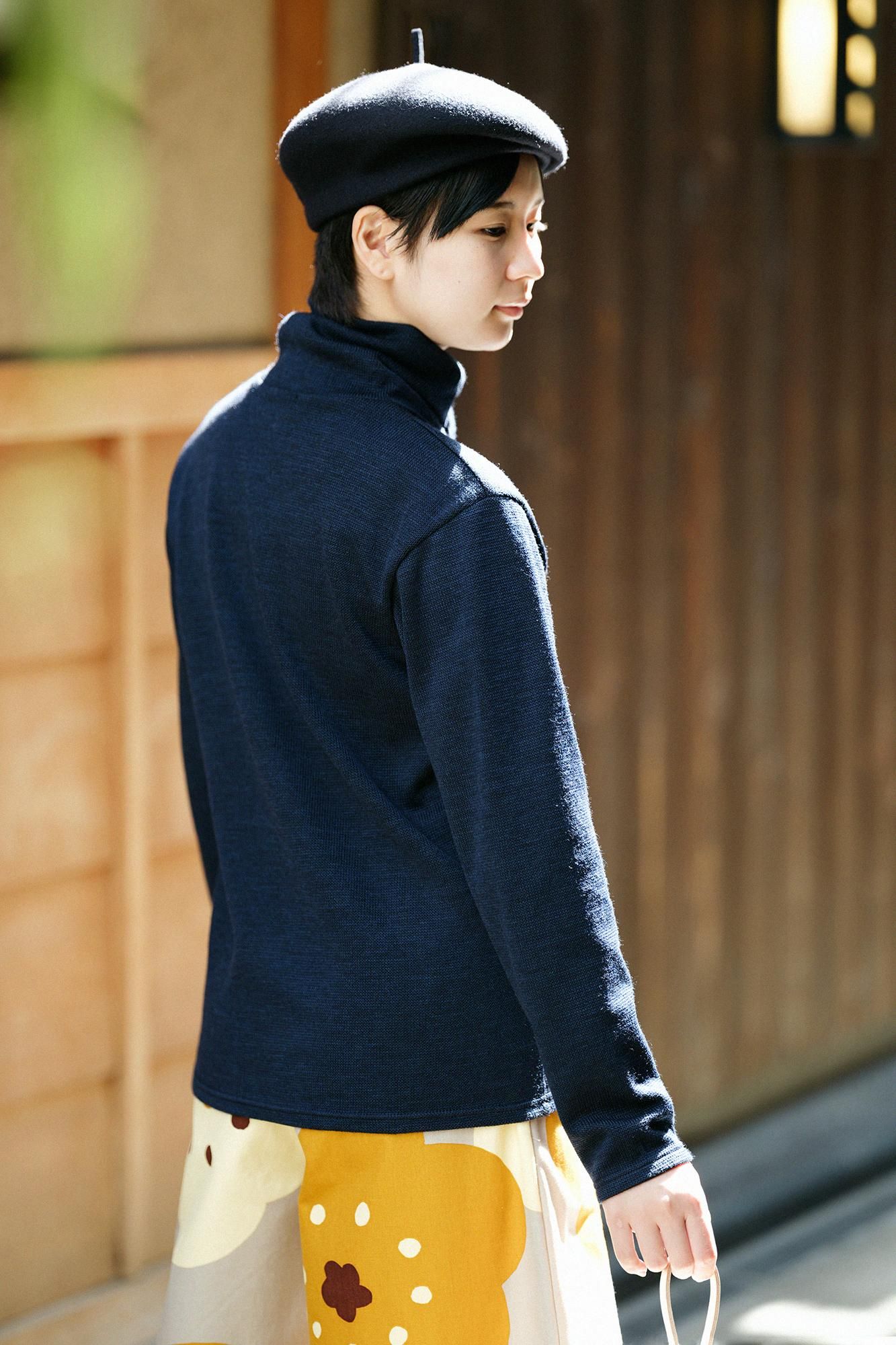 紡毛針織高領上衣/深藍色