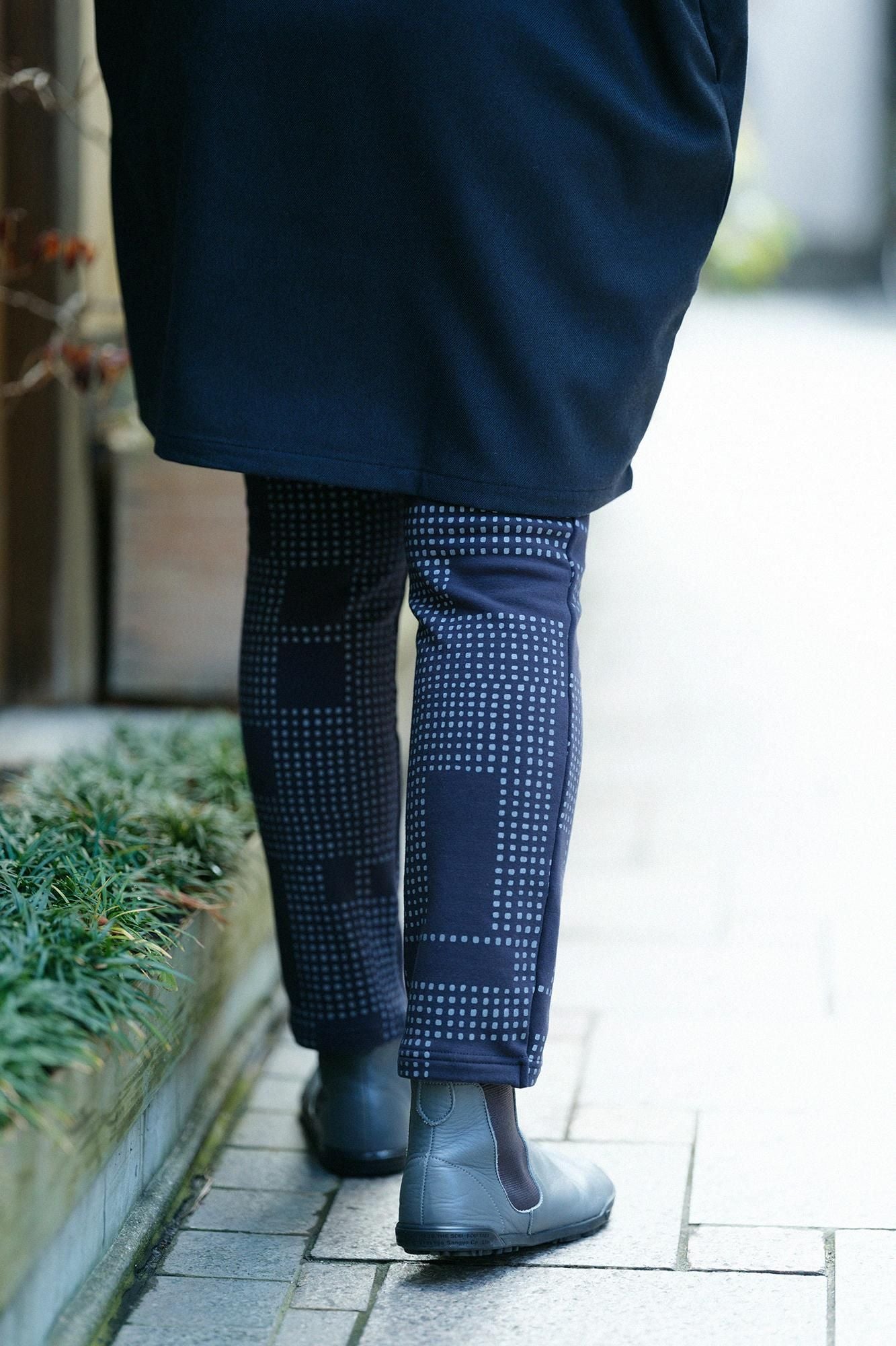 裏毛 窄版細腿褲/影 深藍色