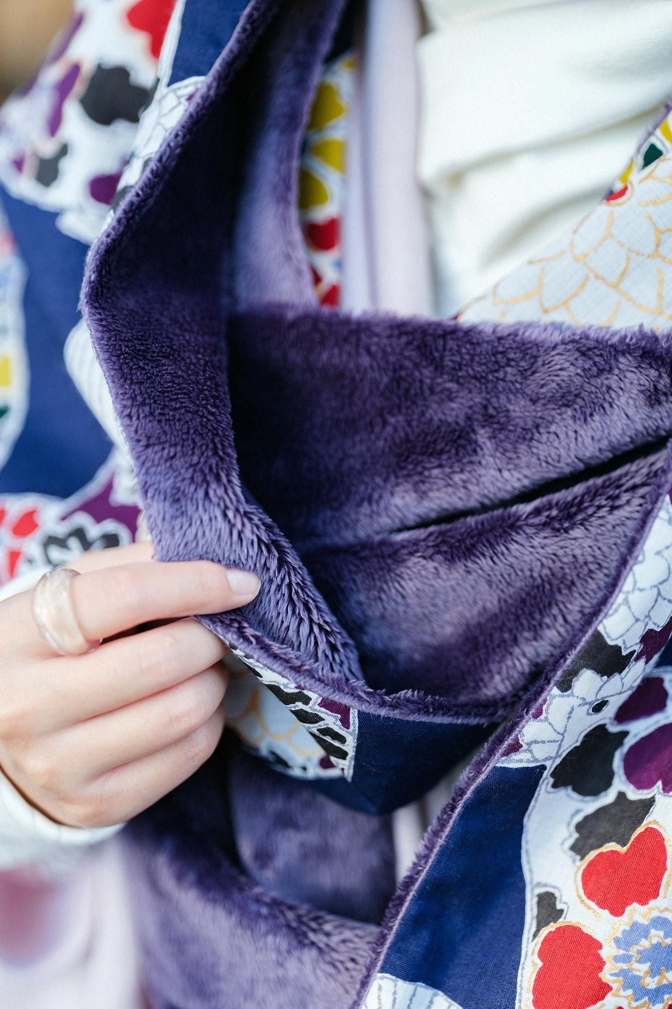 Musselin-Boa-Kragen/Fächer dunkelblau