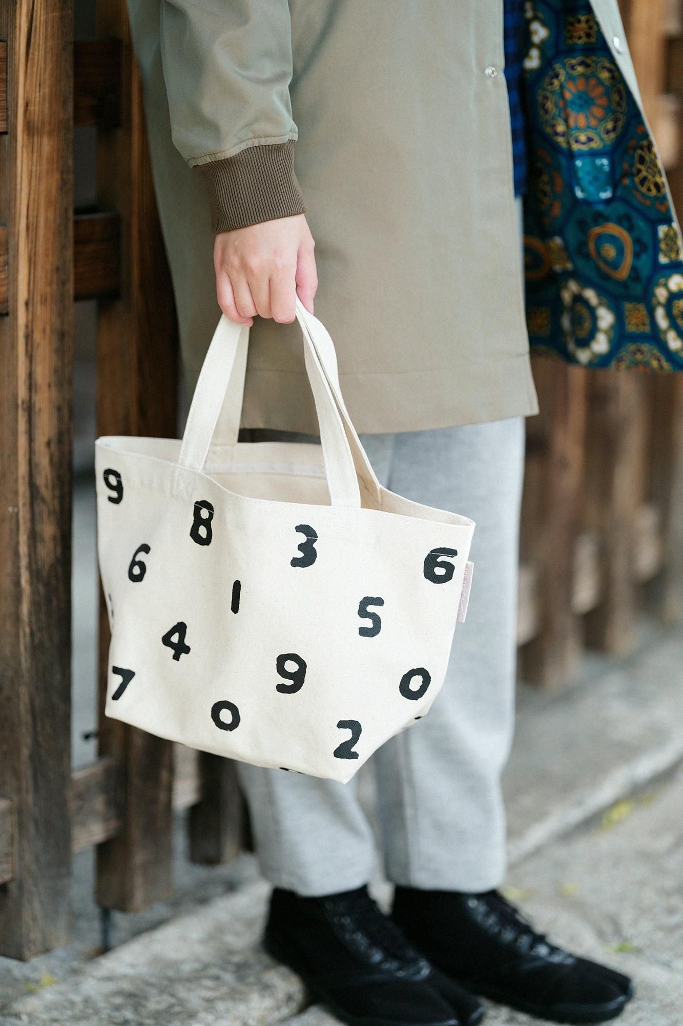 PROMOTION キャンバストートS/SO-SU-U 生成(きなり)×濡羽色(ぬればいろ)