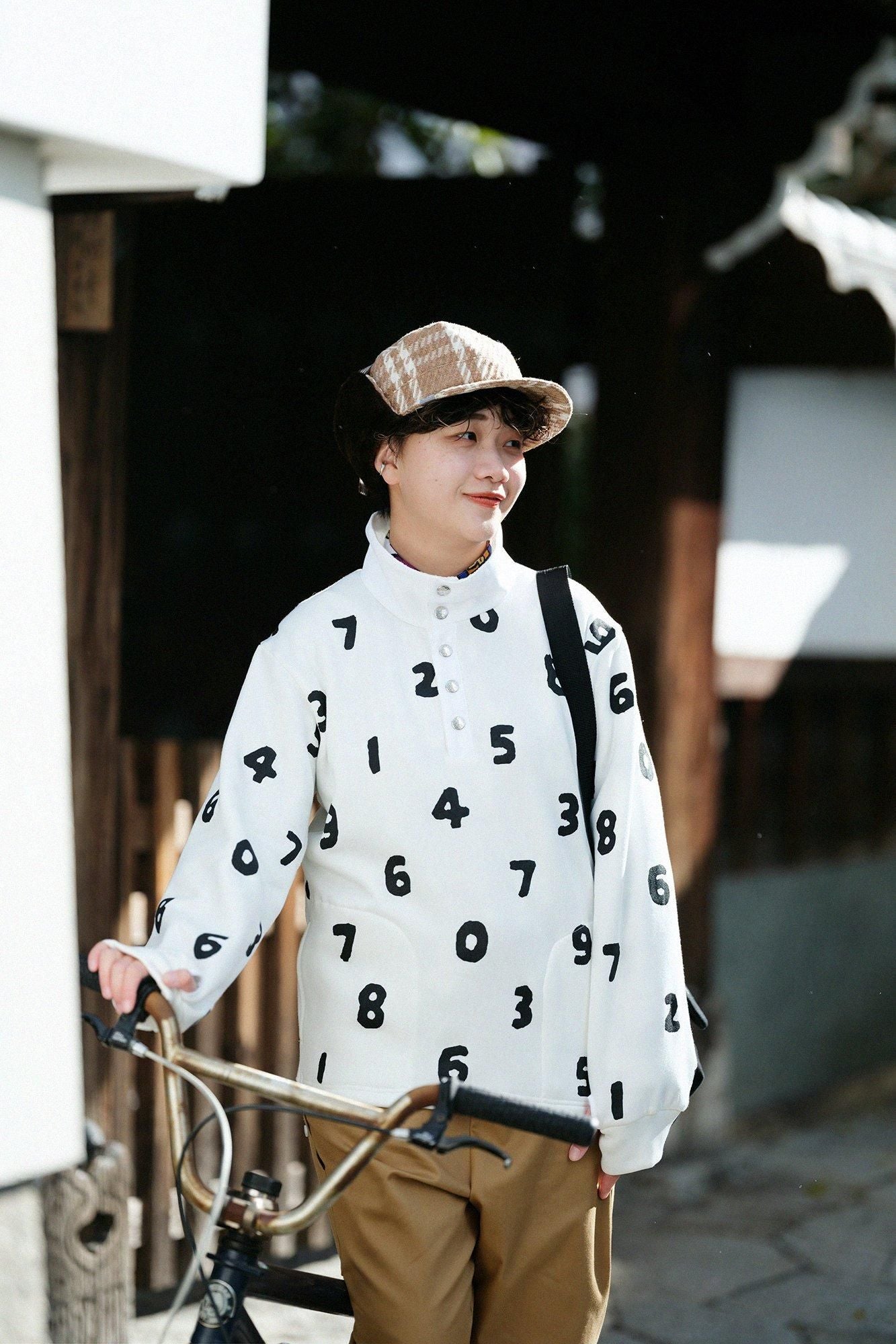 內起絨抓絨 H.W.S 套頭上衣/SO-SU-U十數 白色