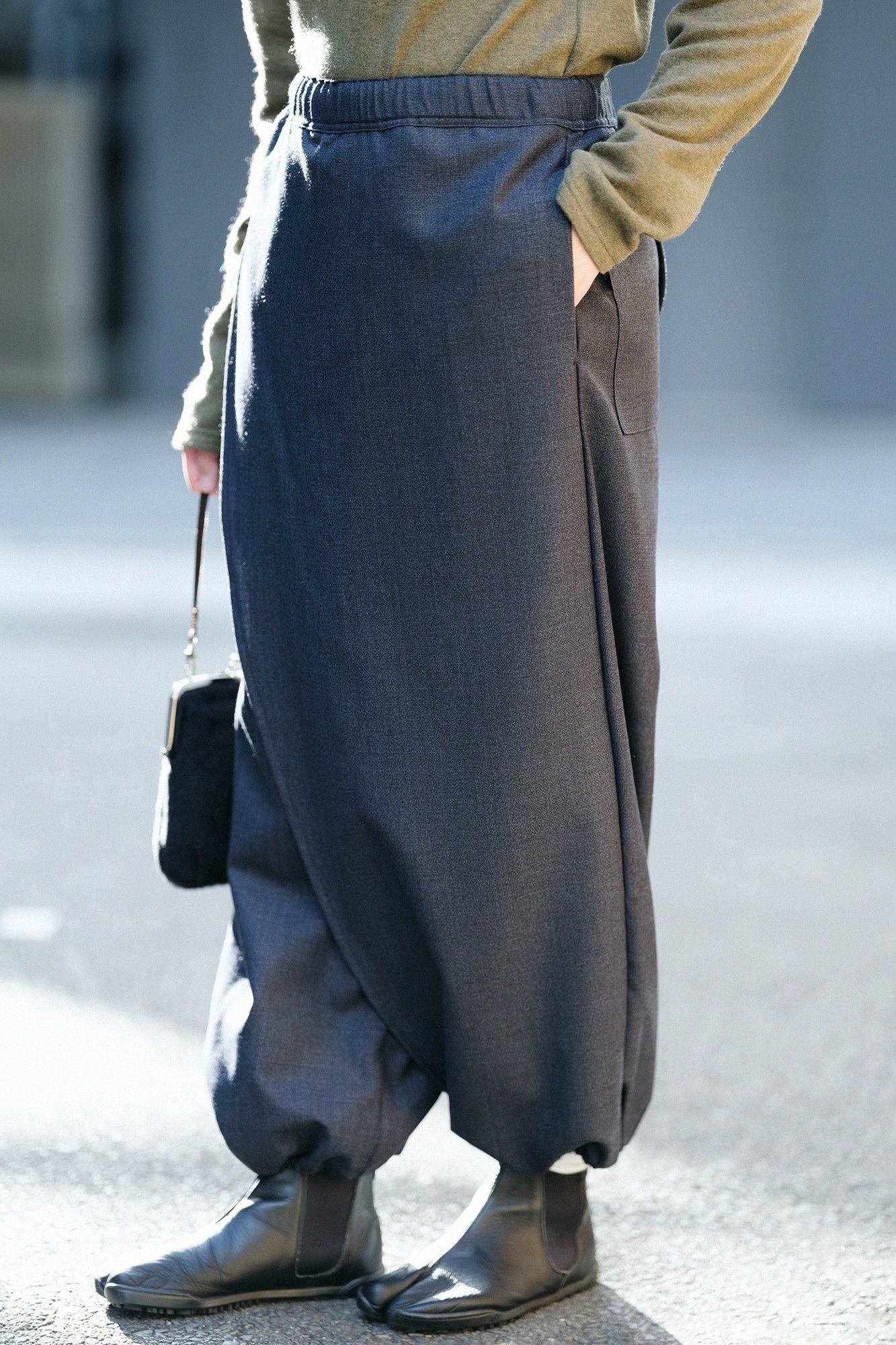 Wordsperred (Somo) Takamikanishi (Takamikanishi) / Aokachi (Aokachi)