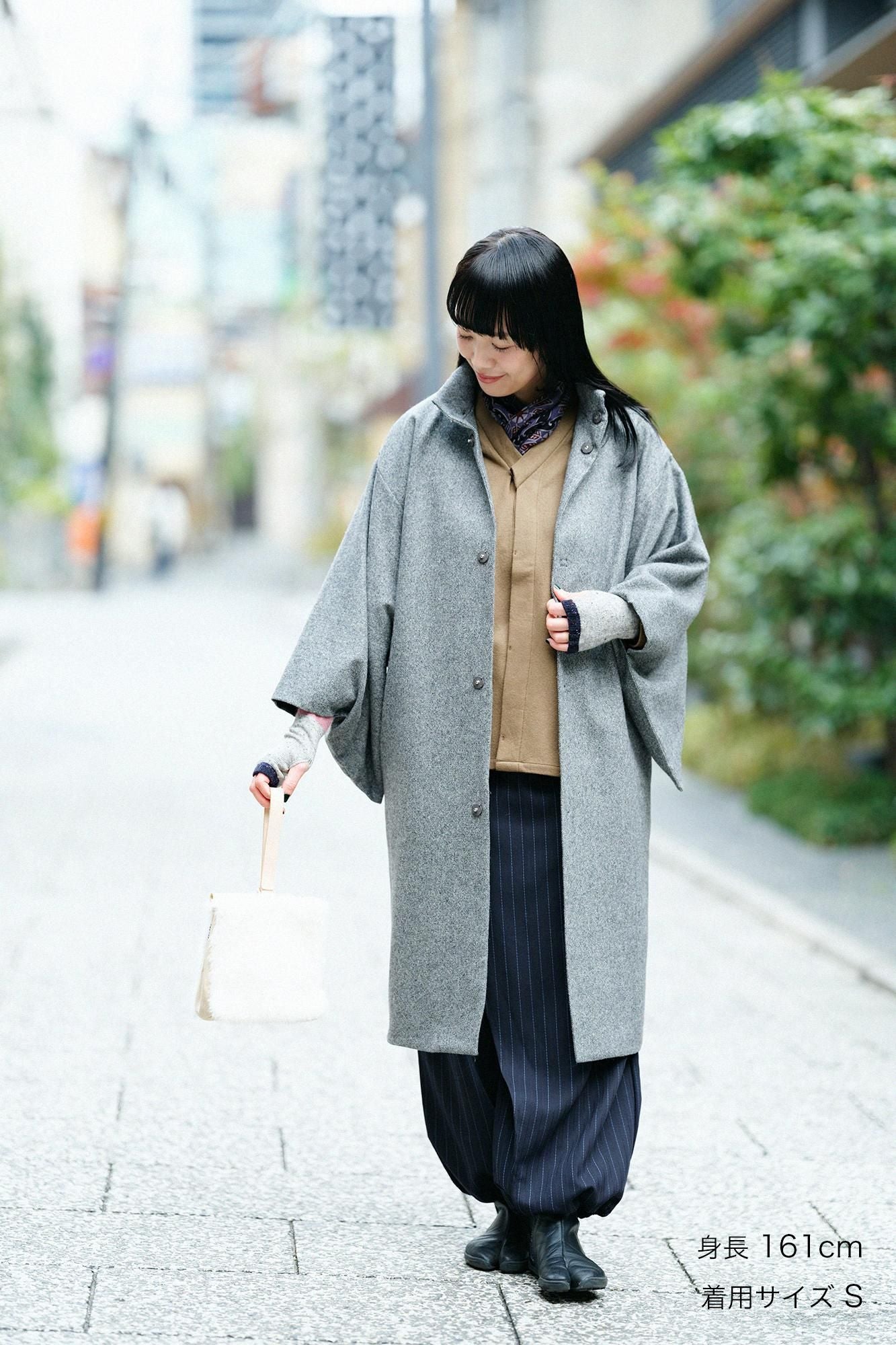Combed Yarn Twill Weave Kimono Sleeve Coat with Lining / Heather Dark Grey