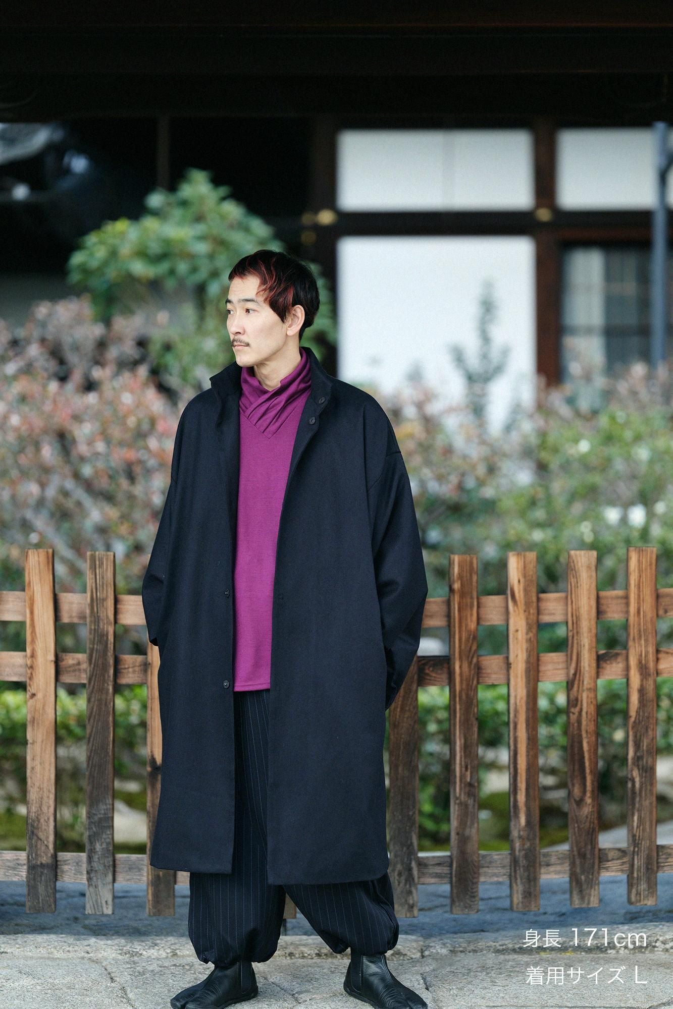 无孔的斜纹编织(Somo ayaori)方形袖斗篷(Kakuso degasaito) / Shinkon