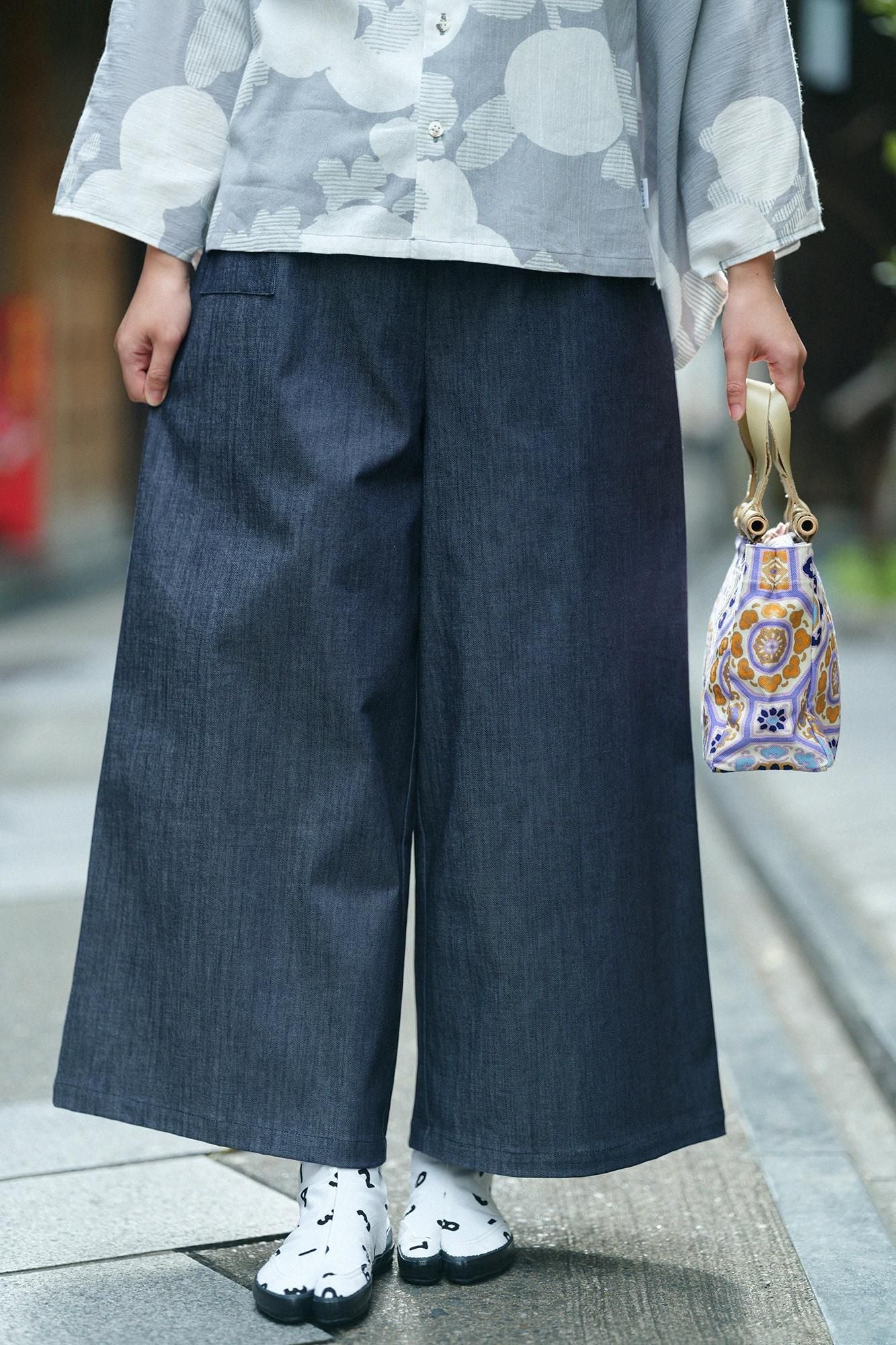 【net限定】ストレッチデニム 広形(ひろなり)もんぺ/濃紺(のうこん)