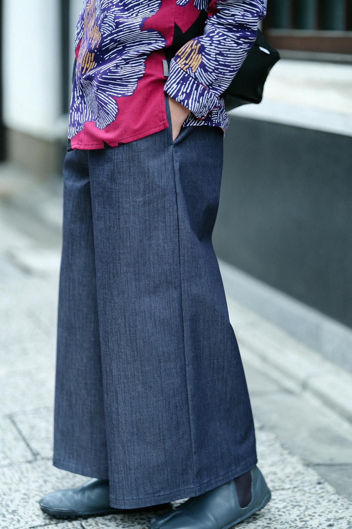 【net限定】ストレッチデニム 広形(ひろなり)もんぺ/濃紺(のうこん)