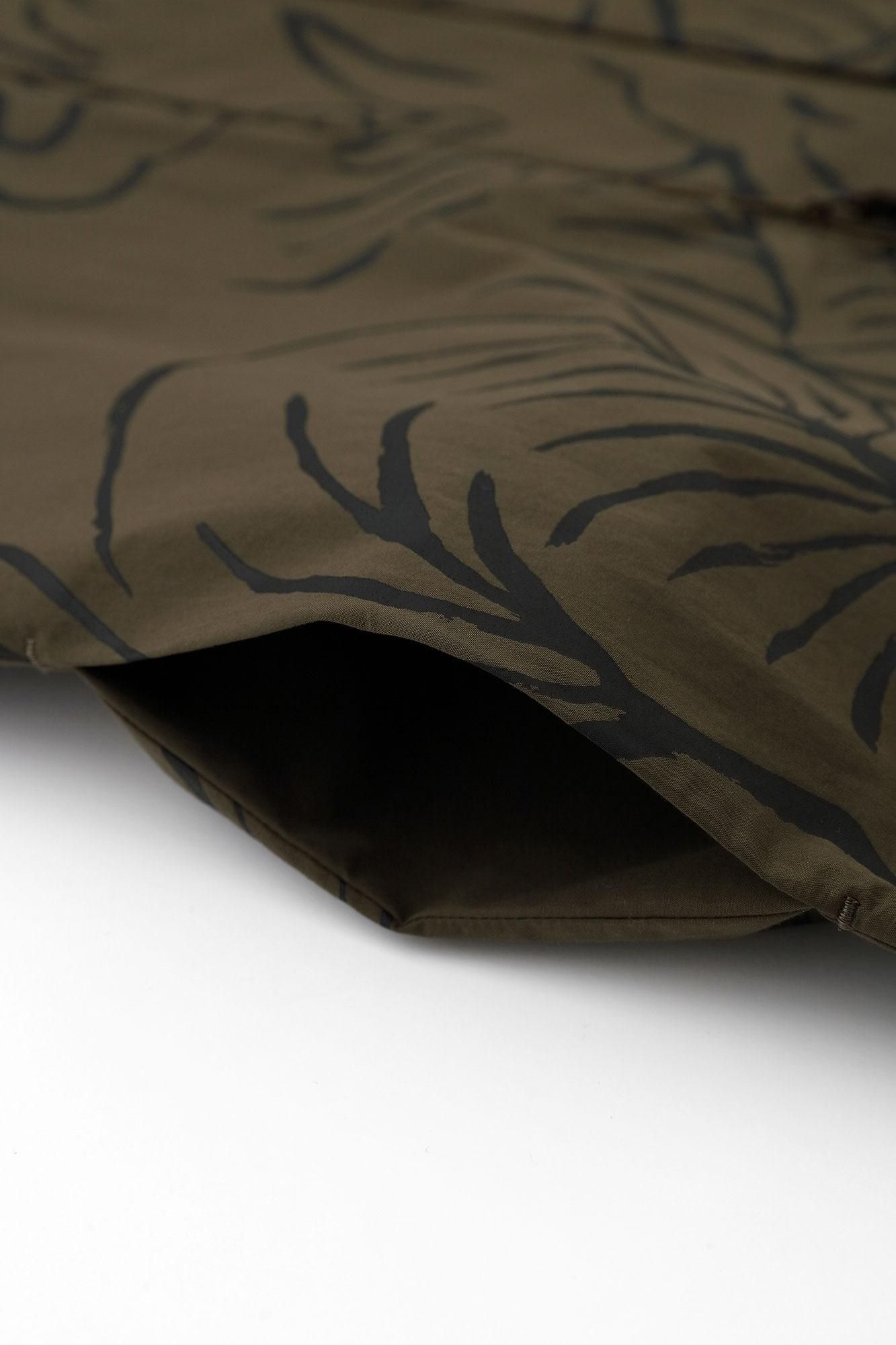 타입 라이터 크로스 한텐 타니 (히토) / 비행 코끼리 라크 코카