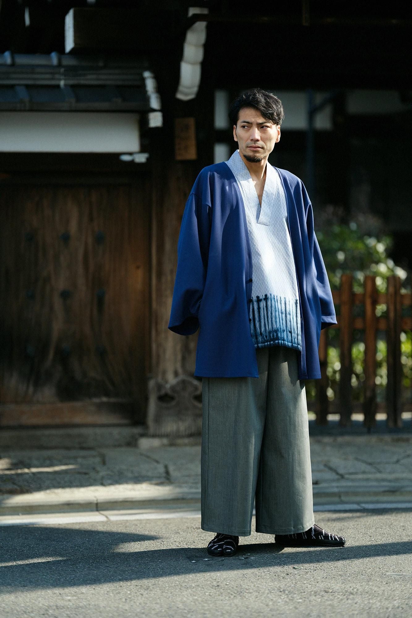 【官網限定】田端紮染 菱小紋織風靡上衣(fuubi)縫製衣服/手筋帶紮染) 灰藍色