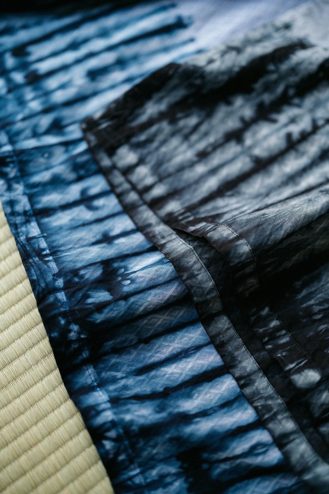 【官網限定】田端紮染 菱小紋織風靡上衣(fuubi)縫製衣服/手筋帶紮染) 灰藍色