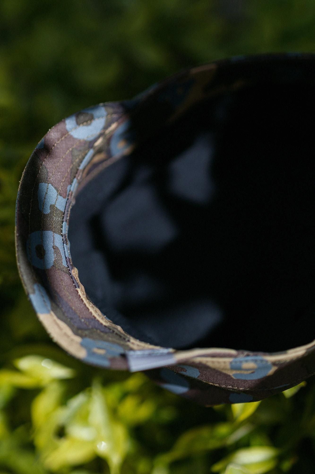 コットンキャンバス BIKEワークキャップ/camo SO-SU-U昆(こん) 上下 (しょうか) 桑染 (くわぞめ)