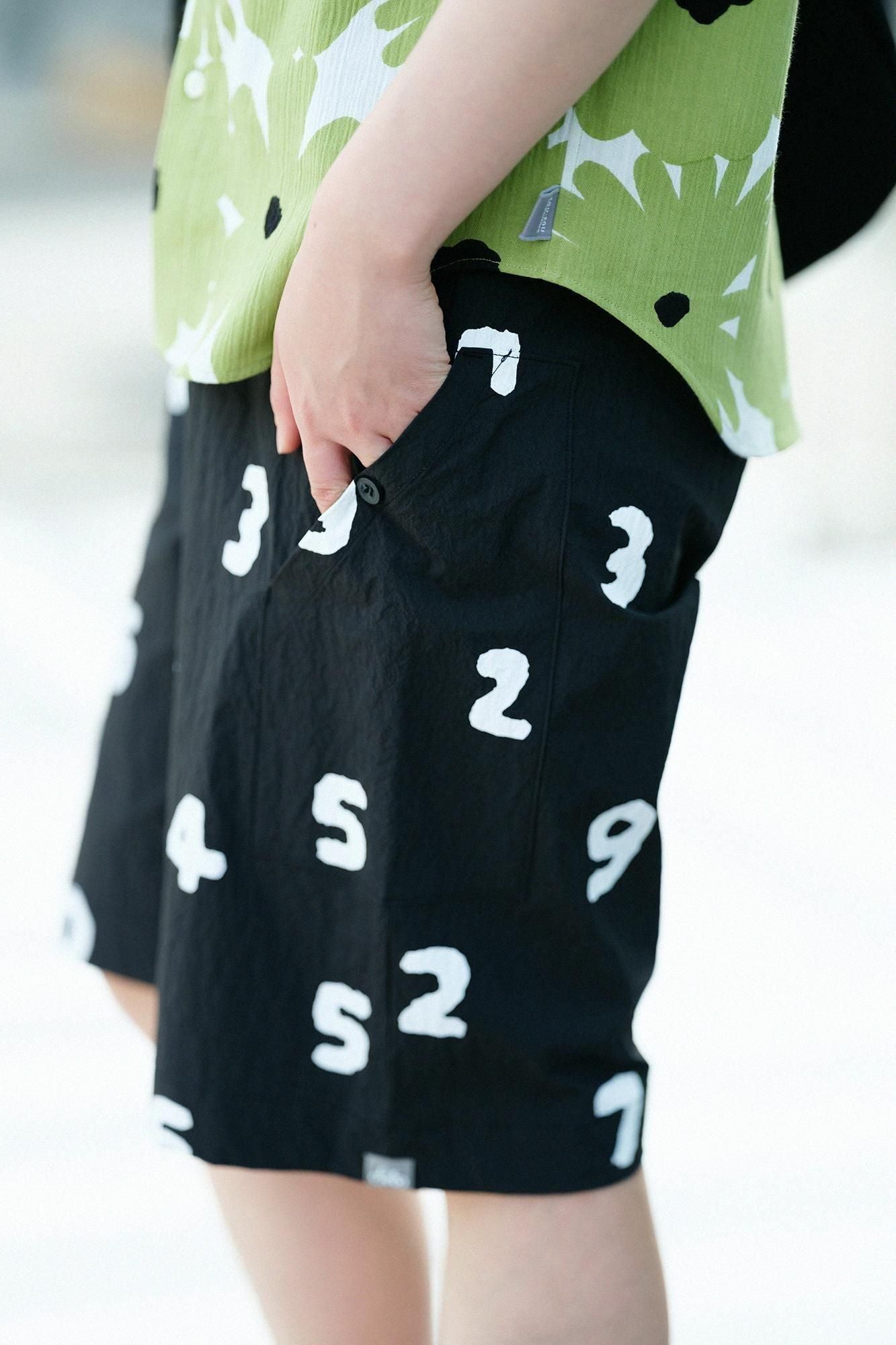 Typewriter Cloth BIKE Shorts / SO-SU-U Black