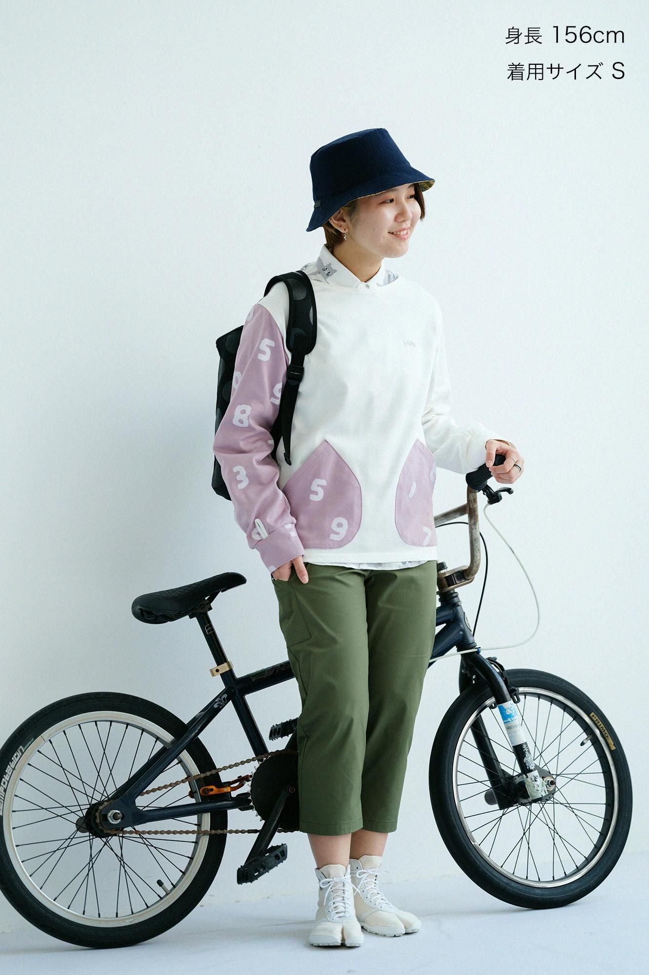 強撚扭曲平針織船領上衣/白色× SO-SU-U十數