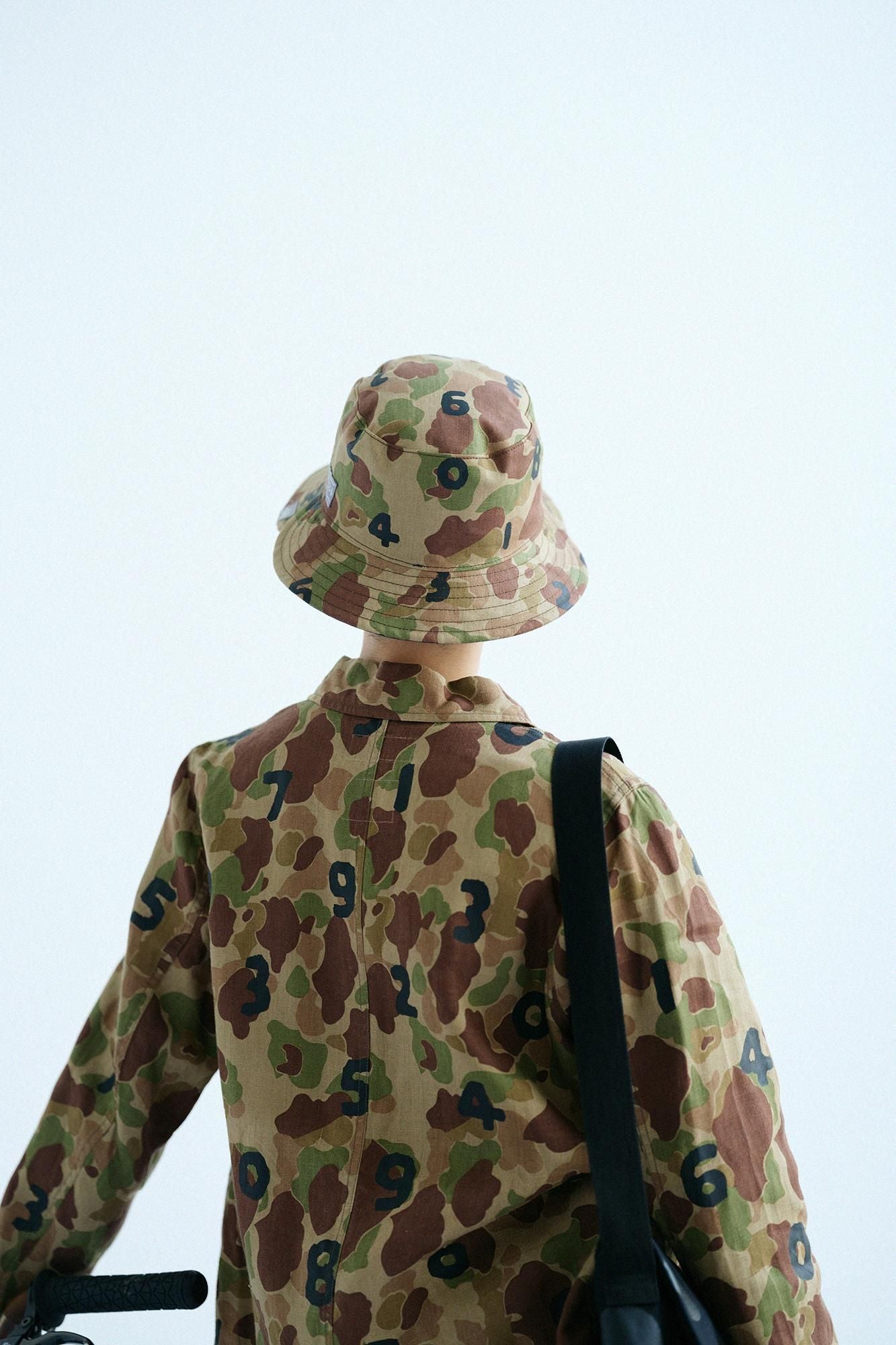 【3月10日頃発送予定】リネンツイル リバーシブル BIKE HAT/duck hunter camo SO-SU-U 空五倍子色(うつふしいろ)