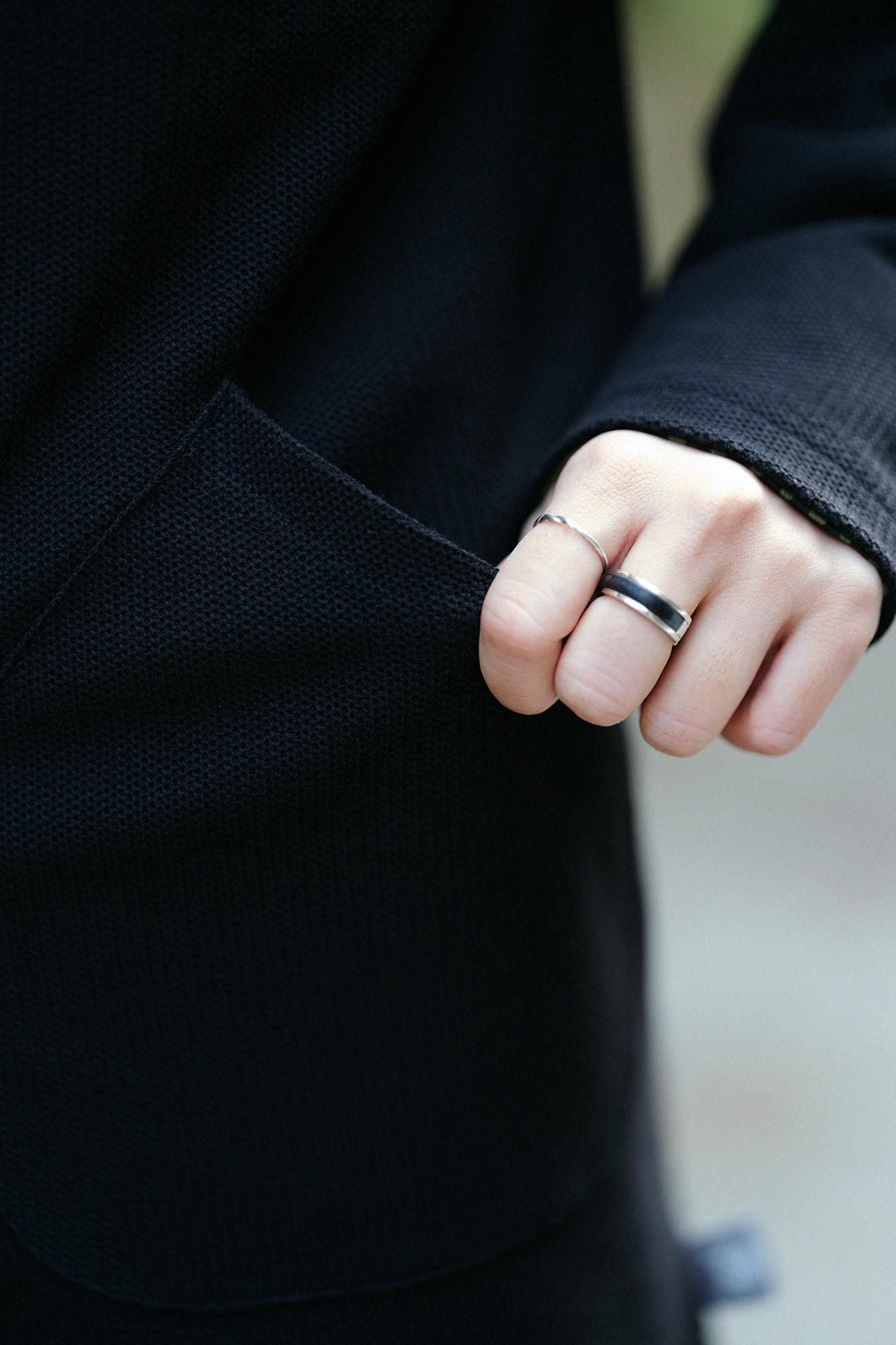 【仅限网购】Kanoko 针织 V 领 L/S 开衫/黑色