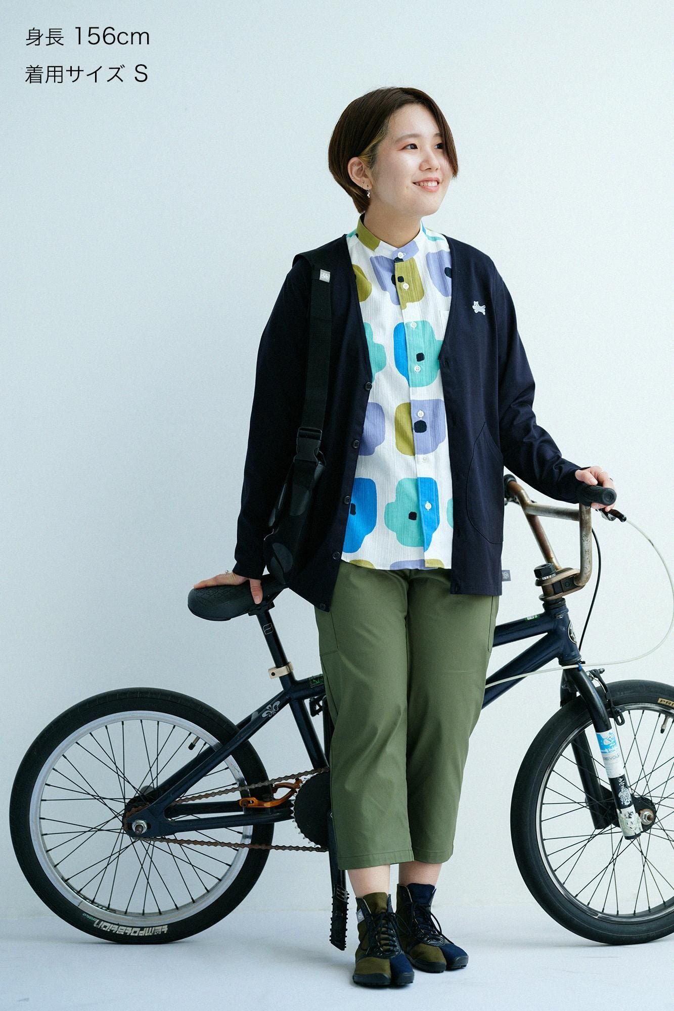 L/S-Cardigan aus Baumwollstrick mit V-Ausschnitt/Marineschwarz