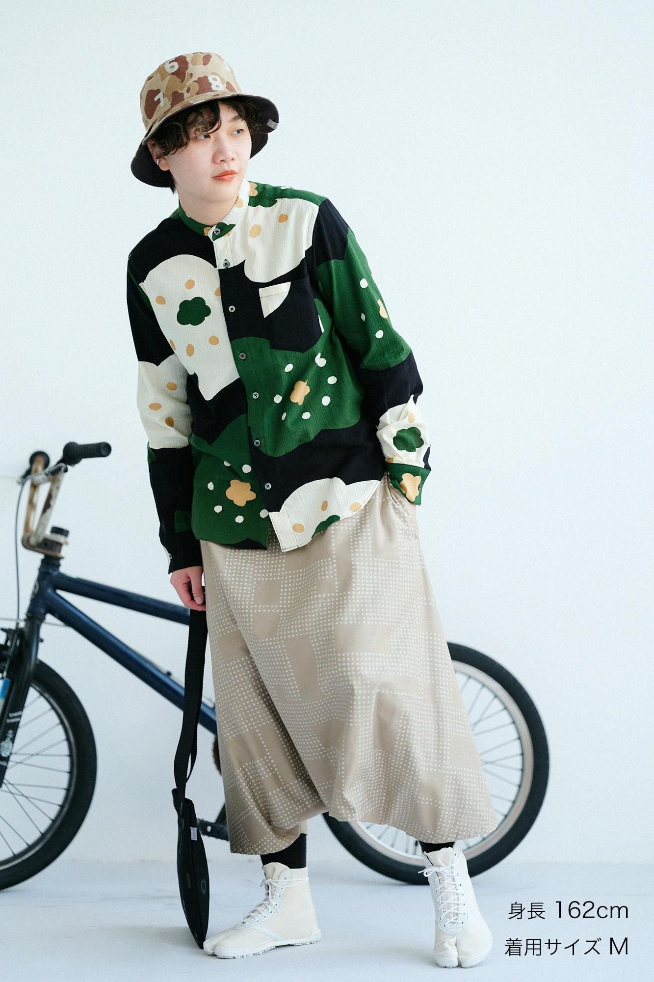 Back Satin Daimonji Sarouel Pants/Shadow Light Yellowish Beige