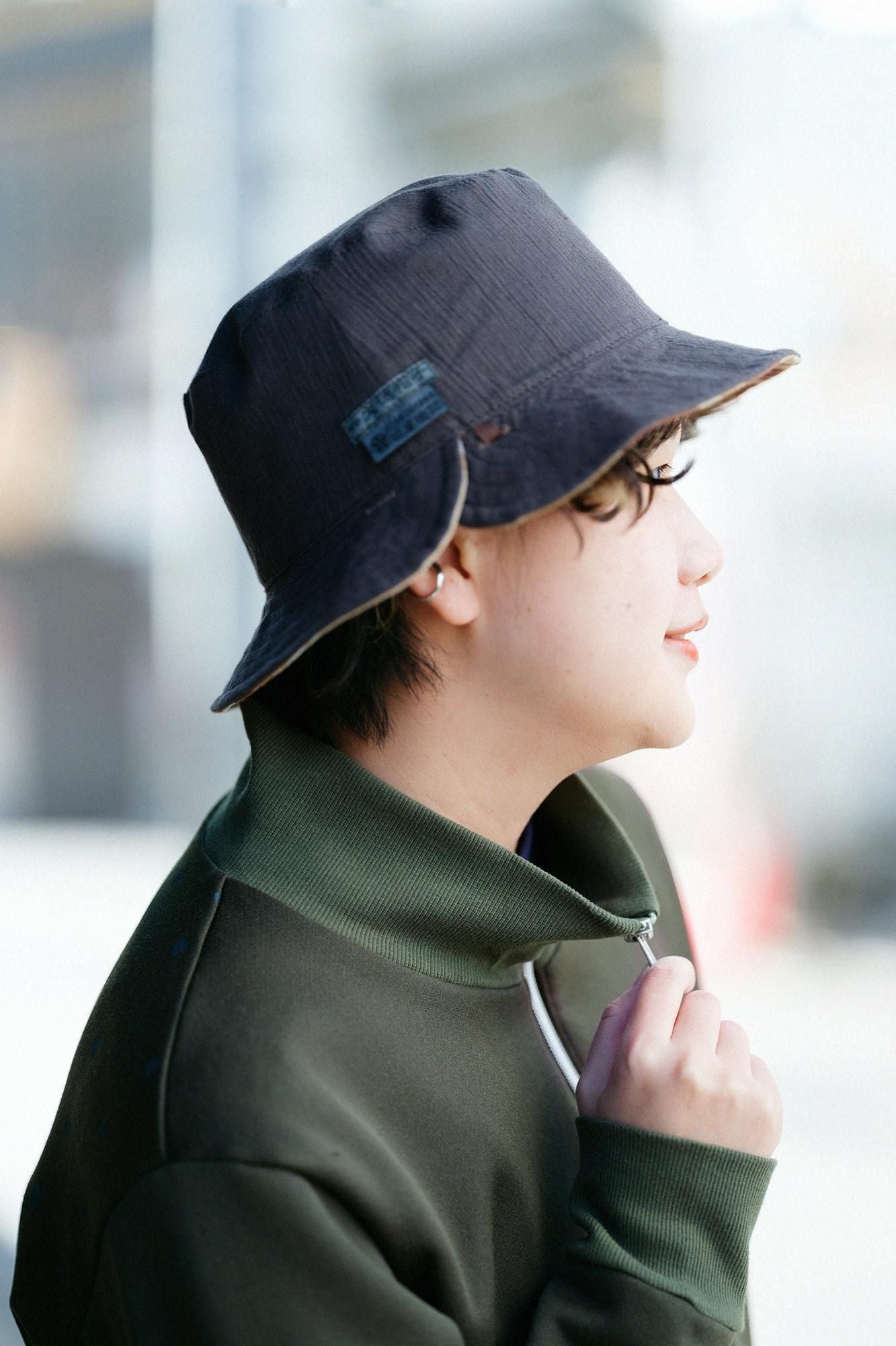 鉤針編織ZIP UP BIKE外套/橄欖綠x窗