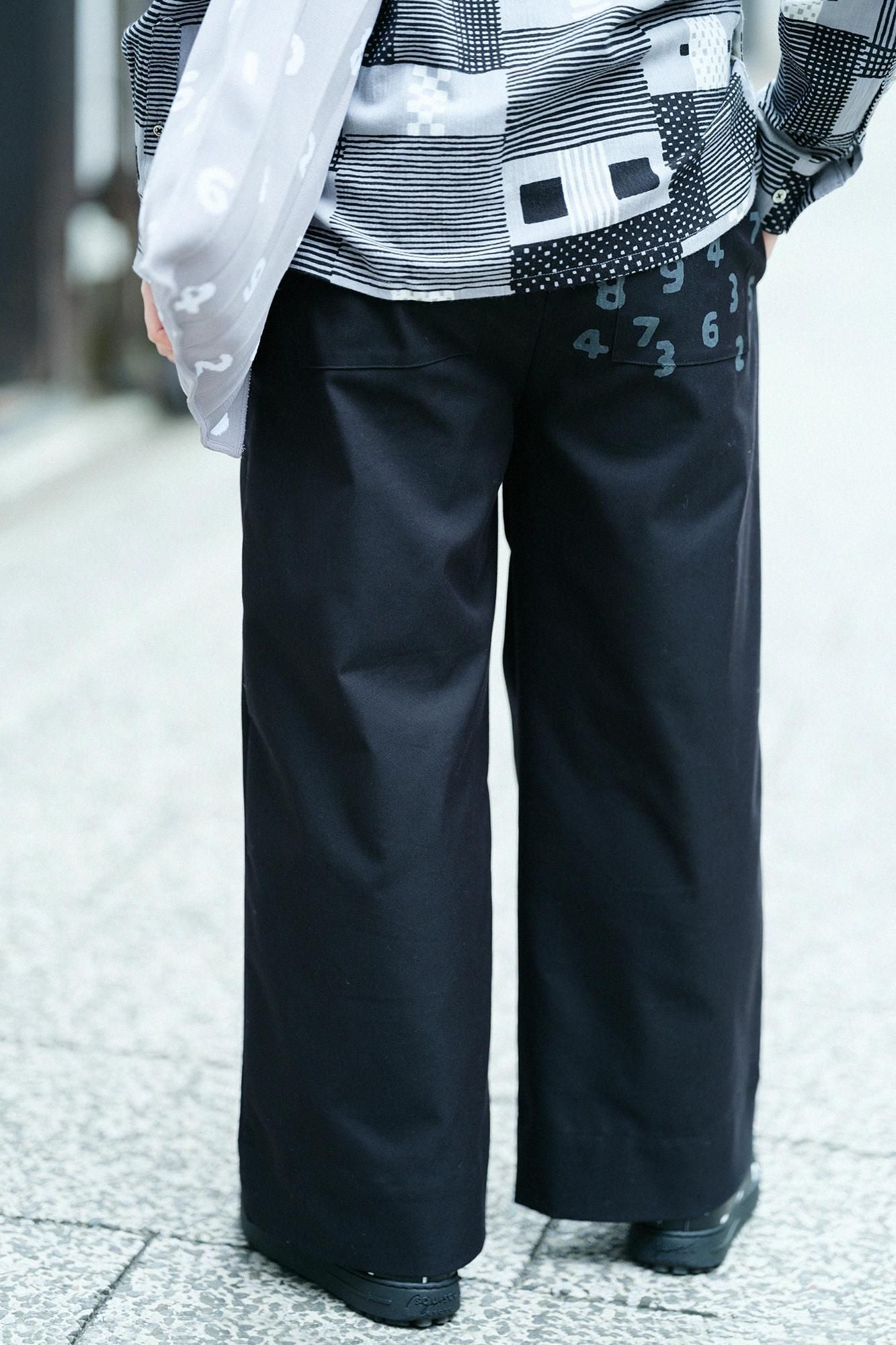 Stretch Oxford Fabric Wide Pants / Black