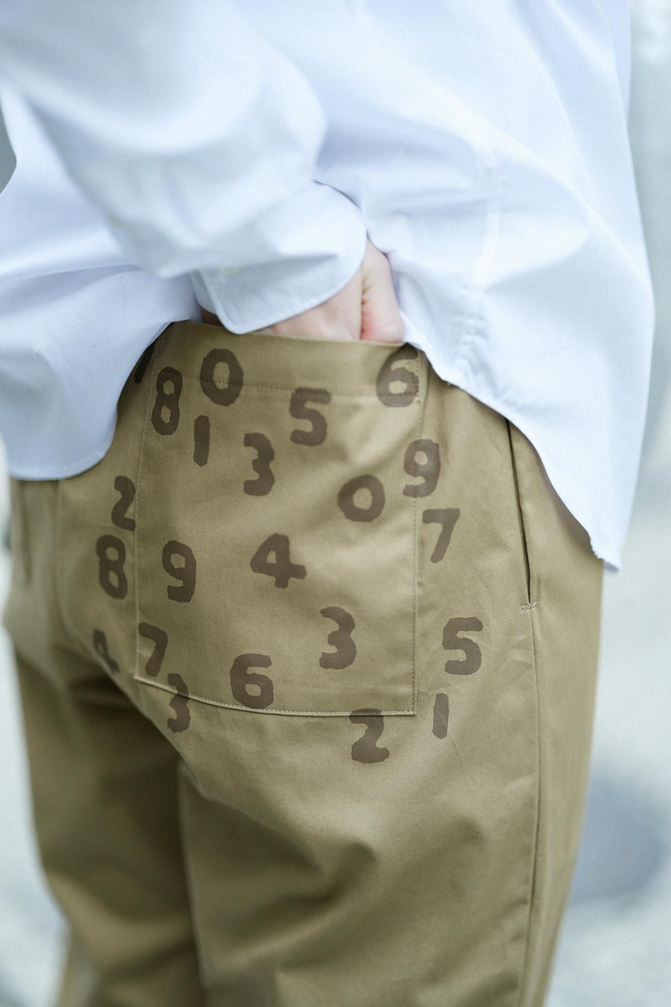 30단 개버딘 이지 테이퍼드 팬츠/ kuchibairo (kuchibairo)