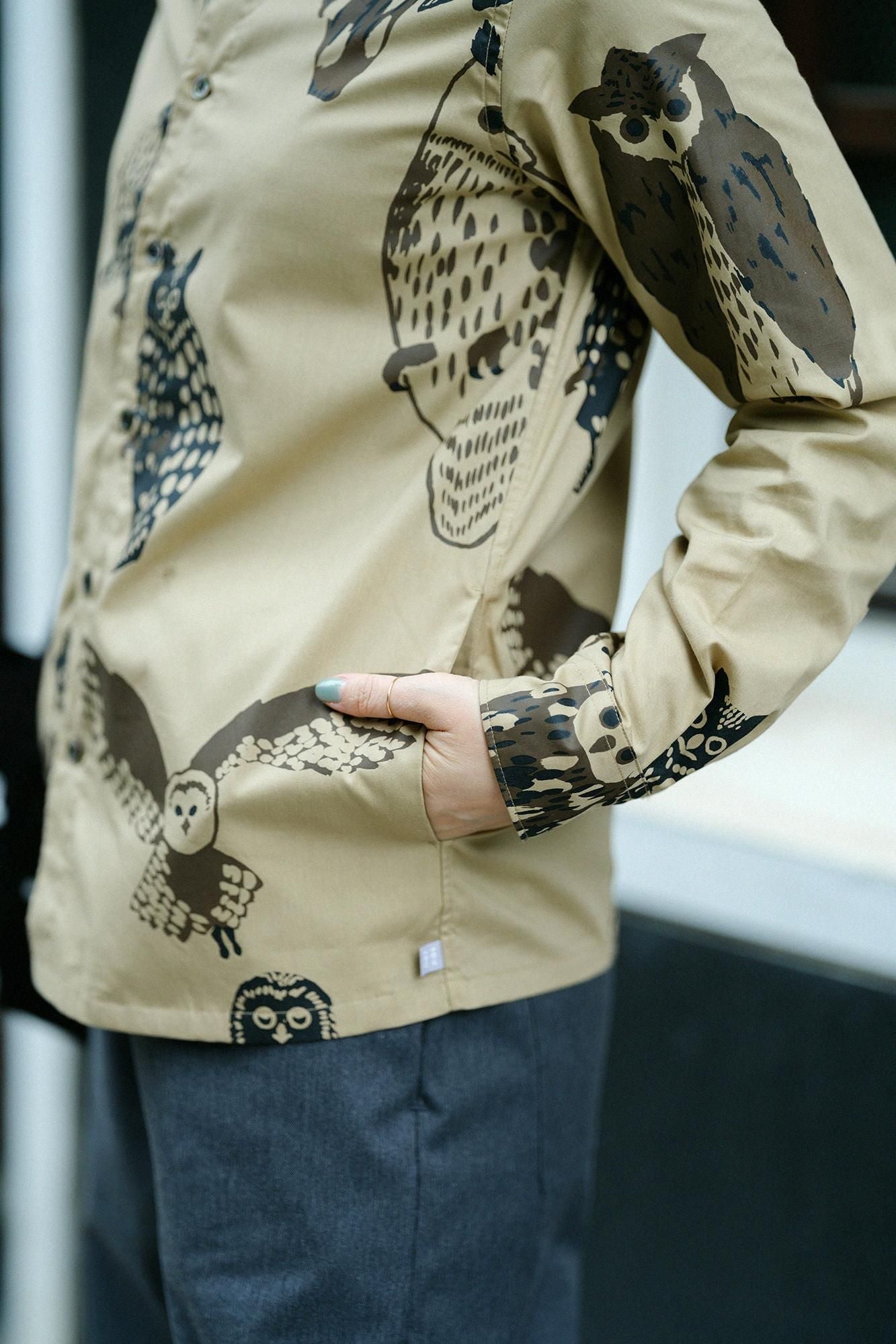 Cotton Tencel Stand Collar Long-sleeved Shirt SP / Owl Hazelnut Color