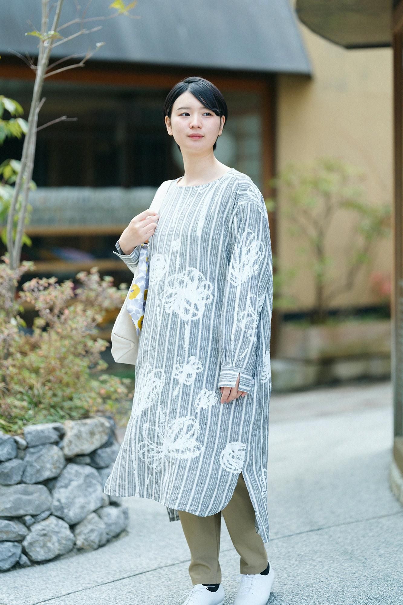 亞麻格子休閒襯衫洋裝/柔和和留白