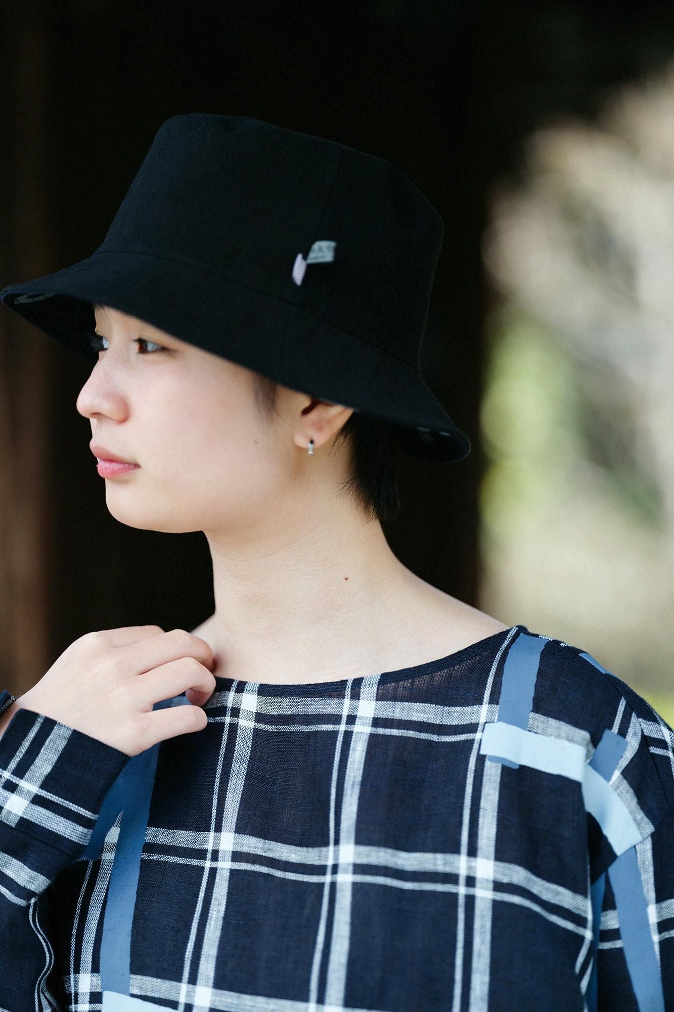 亞麻格子休閒長版上衣/鳶和留白