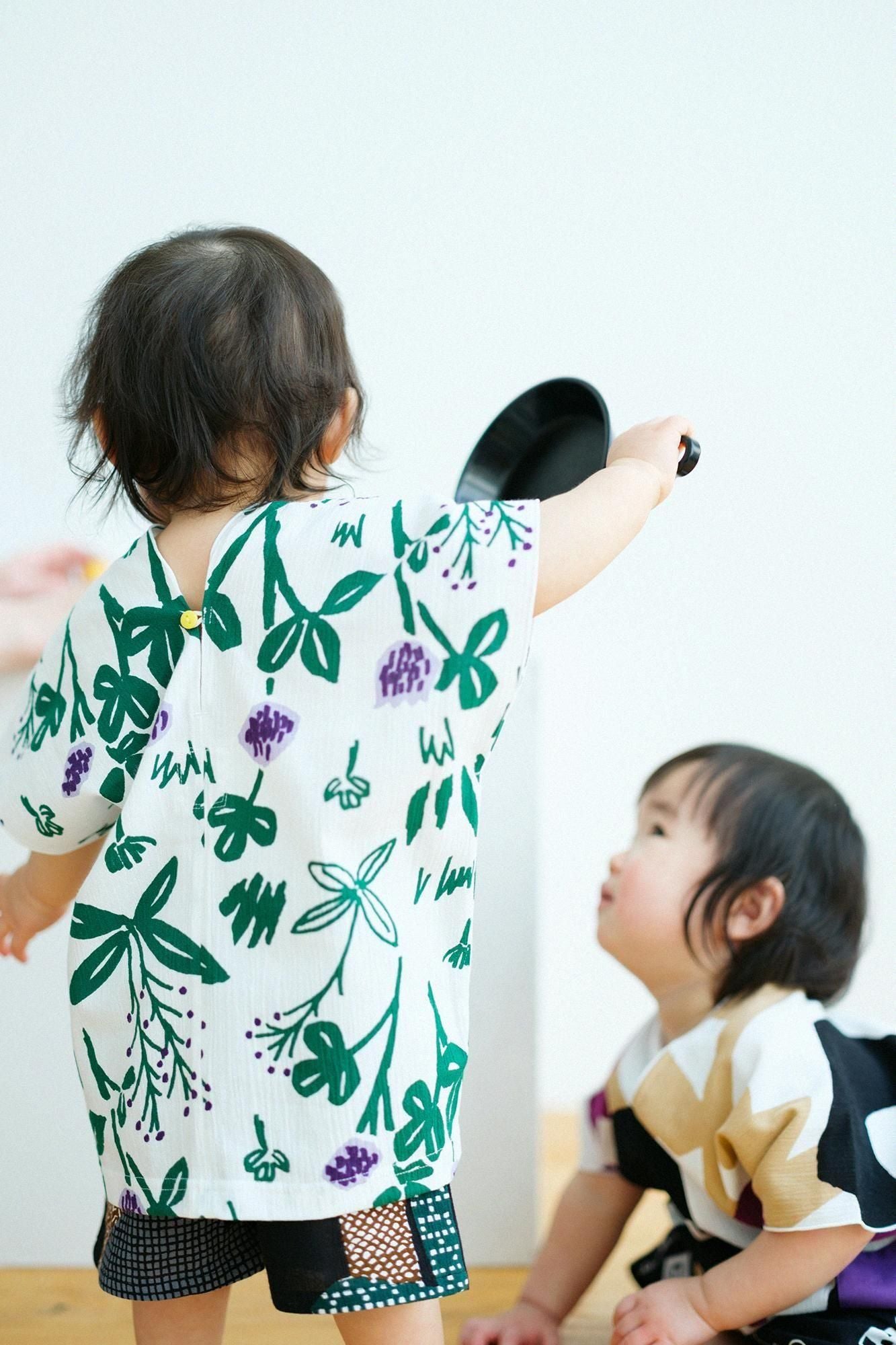 ●Takashima Chijimi 20/20 Shikakui/hana