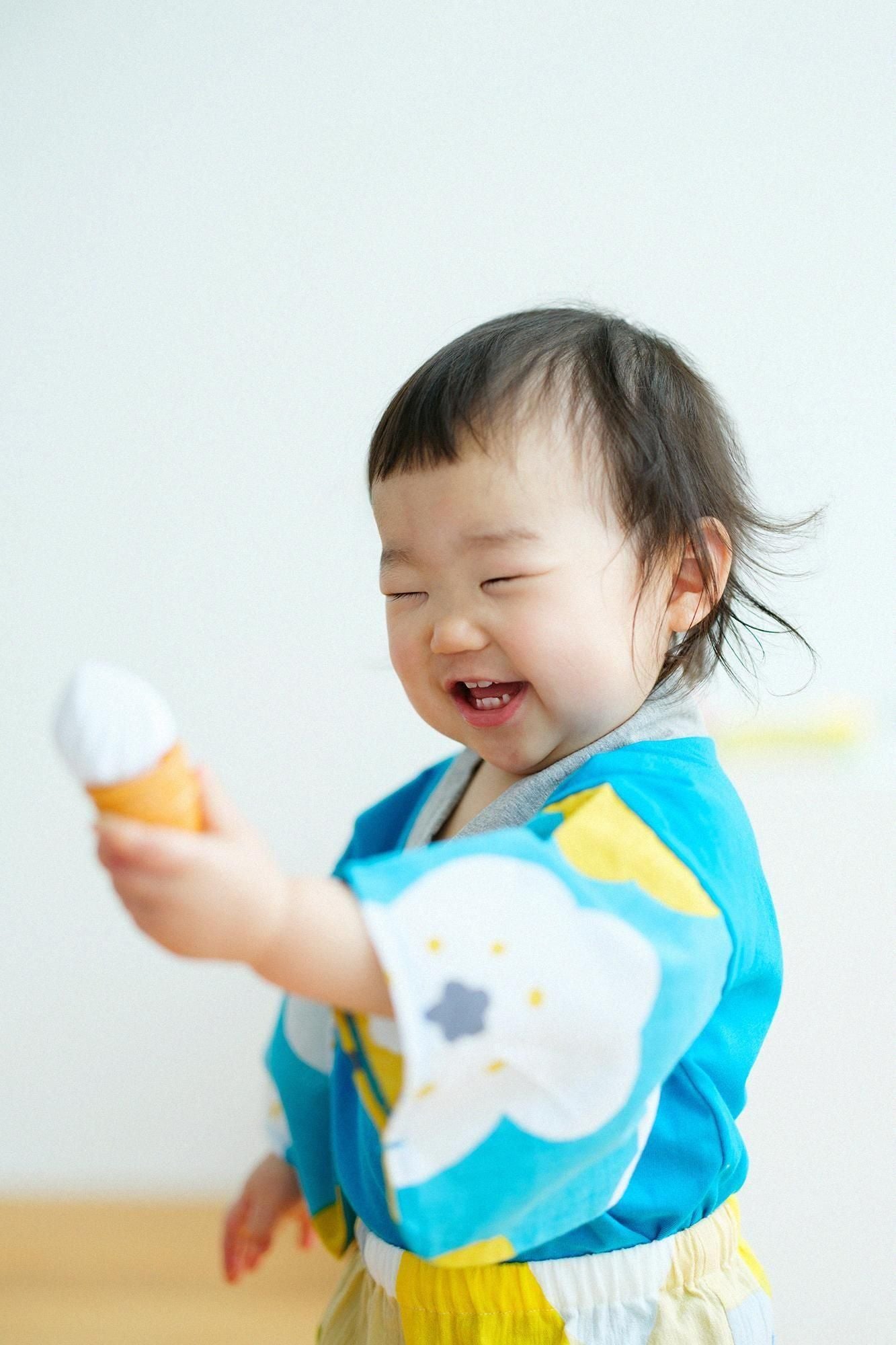 ●小袖風靡上衣/淡藍色×微笑