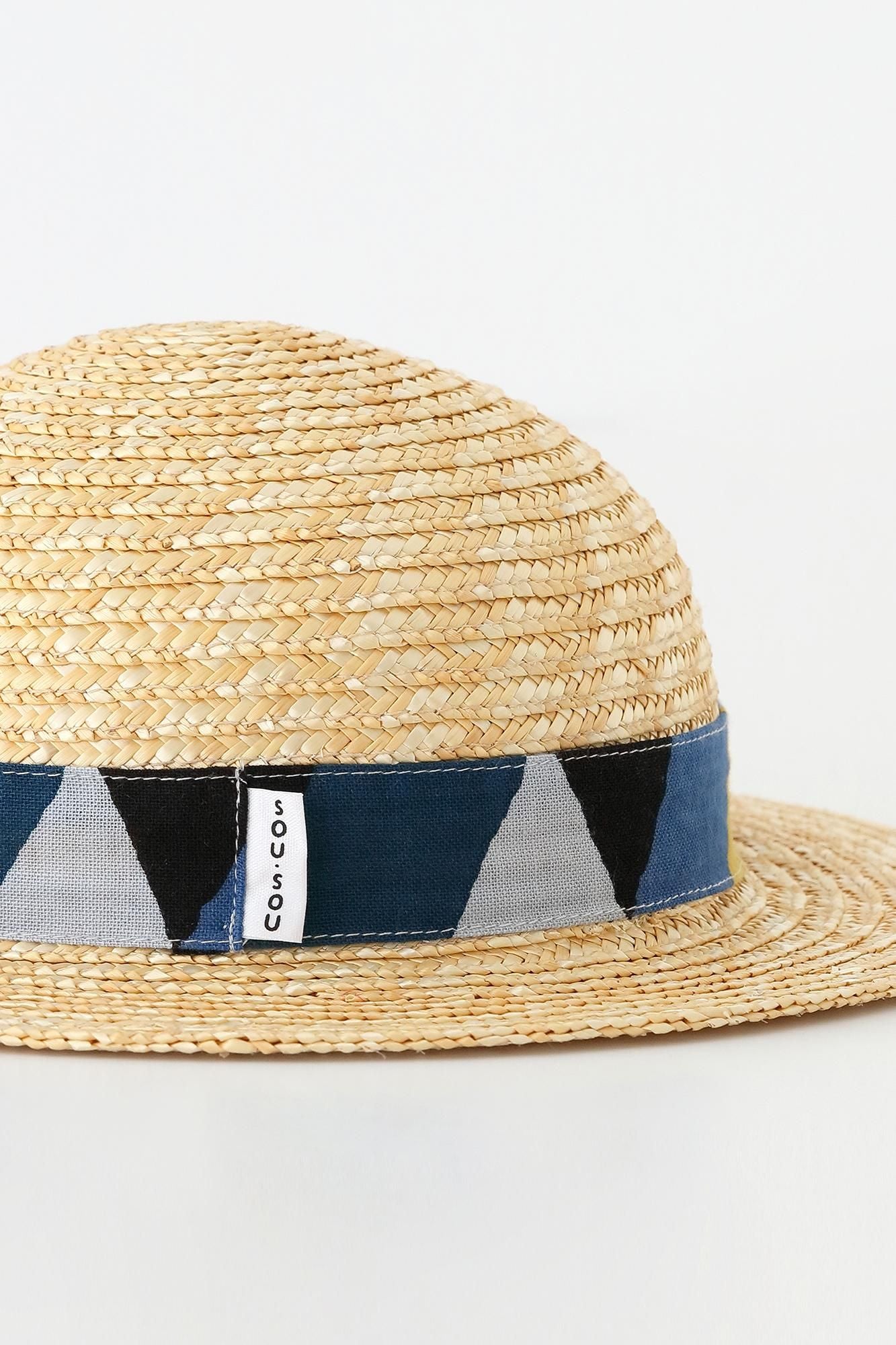 ● Mugiwaraboshi / différent