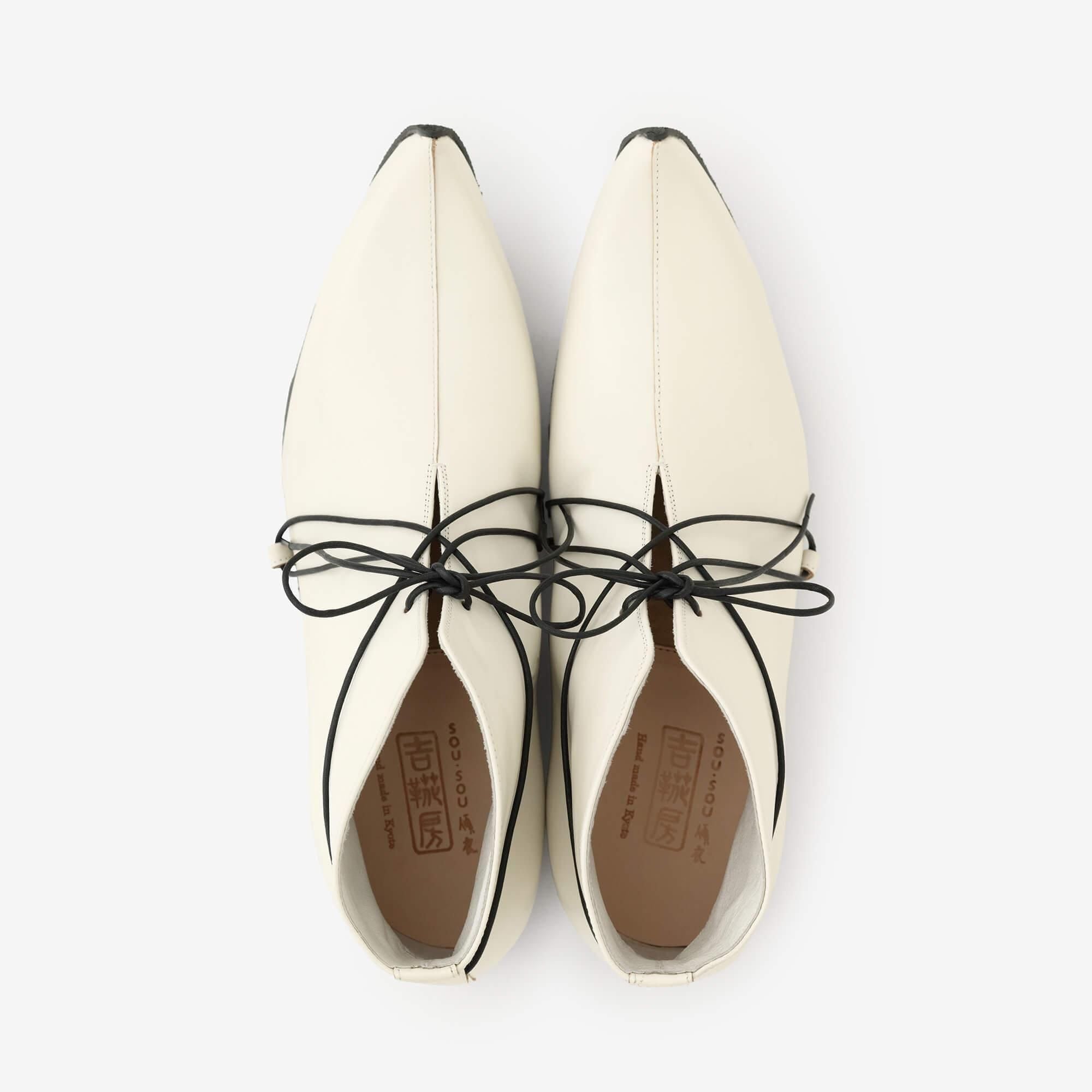 鋭応(えいおう) SOU・SOU傾衣×吉靴房/胡粉色(ごふんいろ) 【※お届けに約8ヶ月】