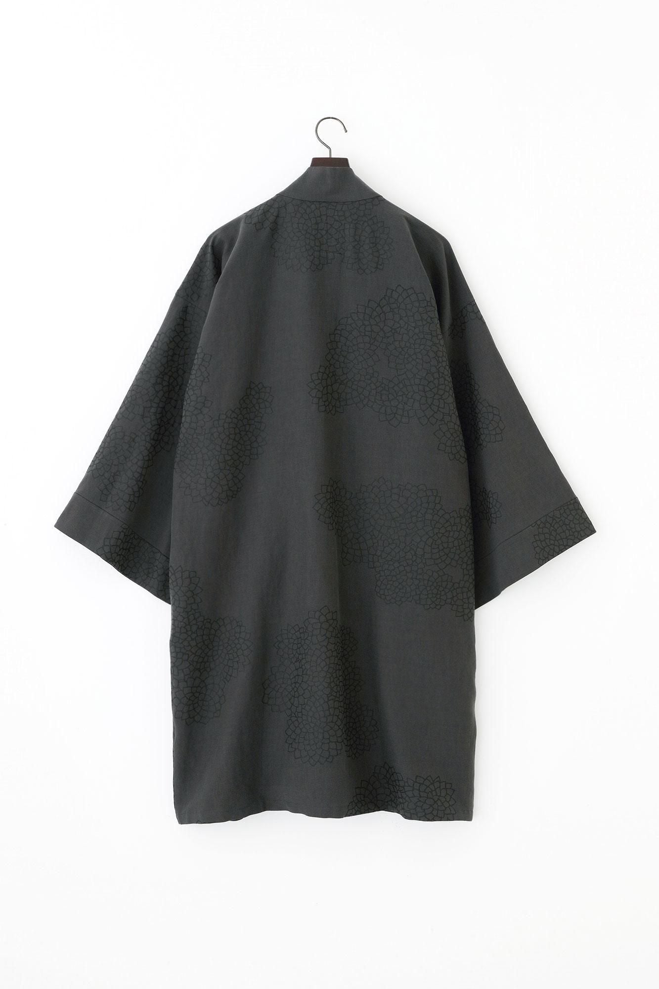 Cotton Linen-Rayon Blend Hanten Long-sleeved Jacket Mid-length Single Layer / Chrysanthemum in Clouds Ink Black