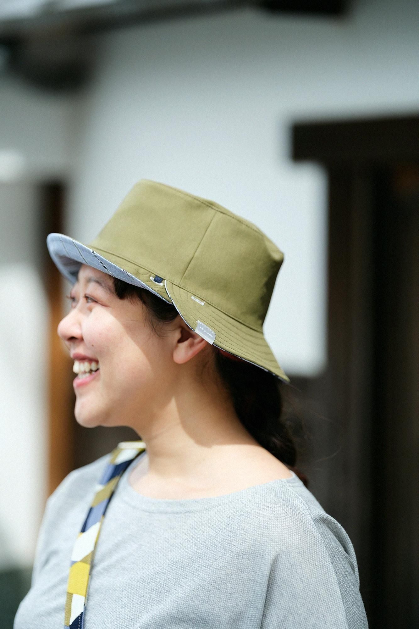 缎纹条纹可逆自行车帽/so-su-u灰蓝色(haiao)