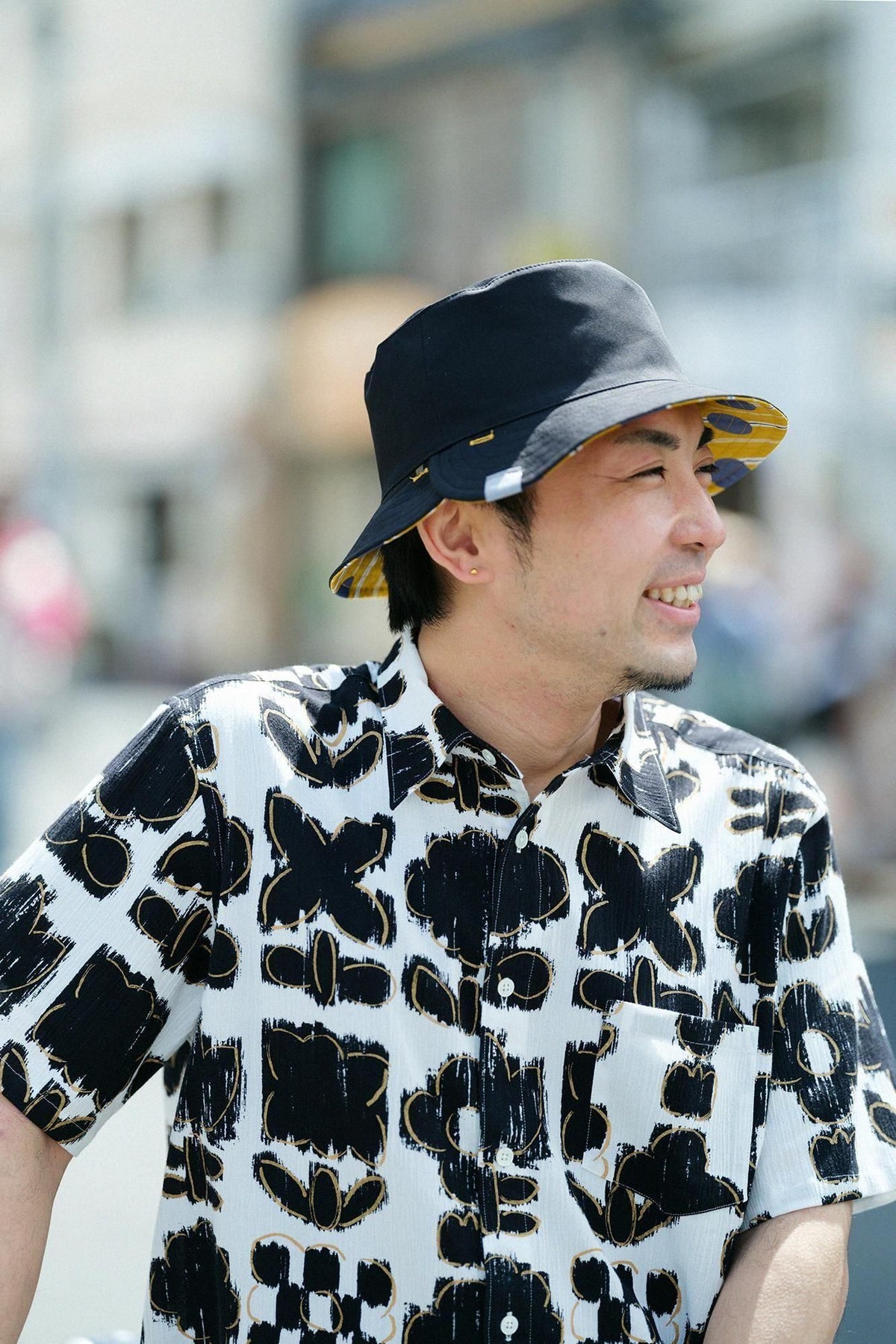【3月10日頃発送予定】サテンストライプ リバーシブル BIKE HAT/すいぎょく 山吹茶(やまぶきちゃ)