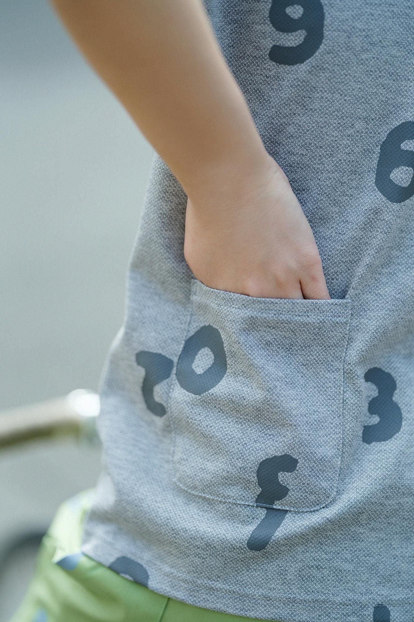 T-shirt découpé en tricot Kanoko/haut et bas SO-SU-U (Shoka) Gris cendré